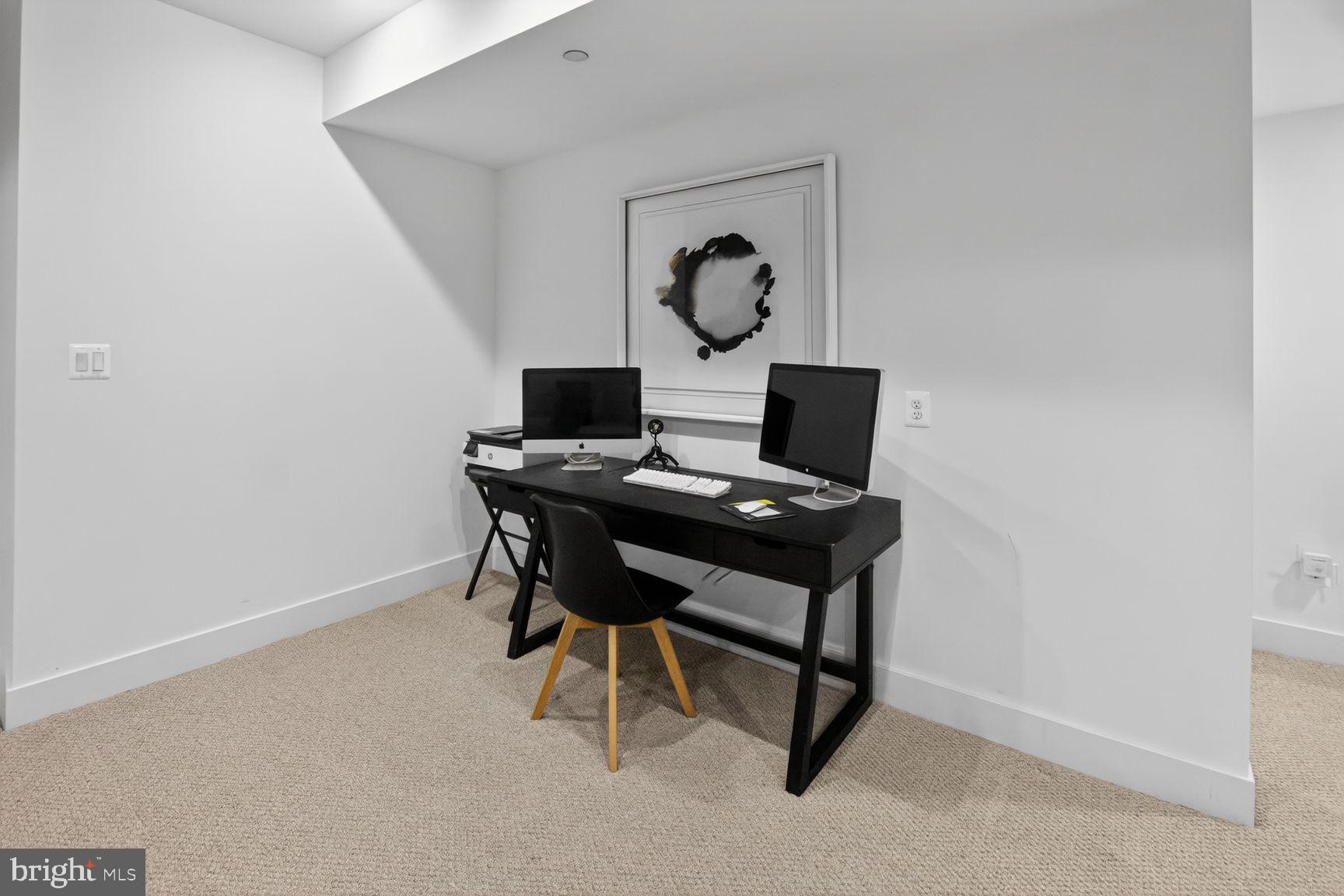 MASS AVE HILLS - Residential