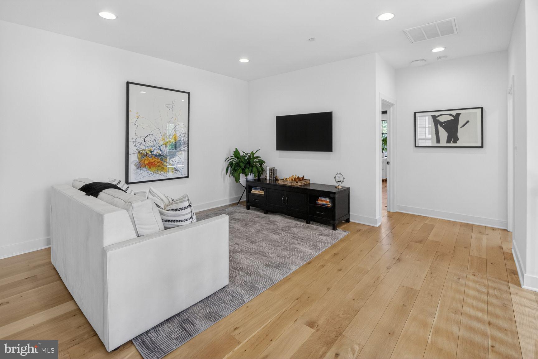 MASS AVE HILLS - Residential