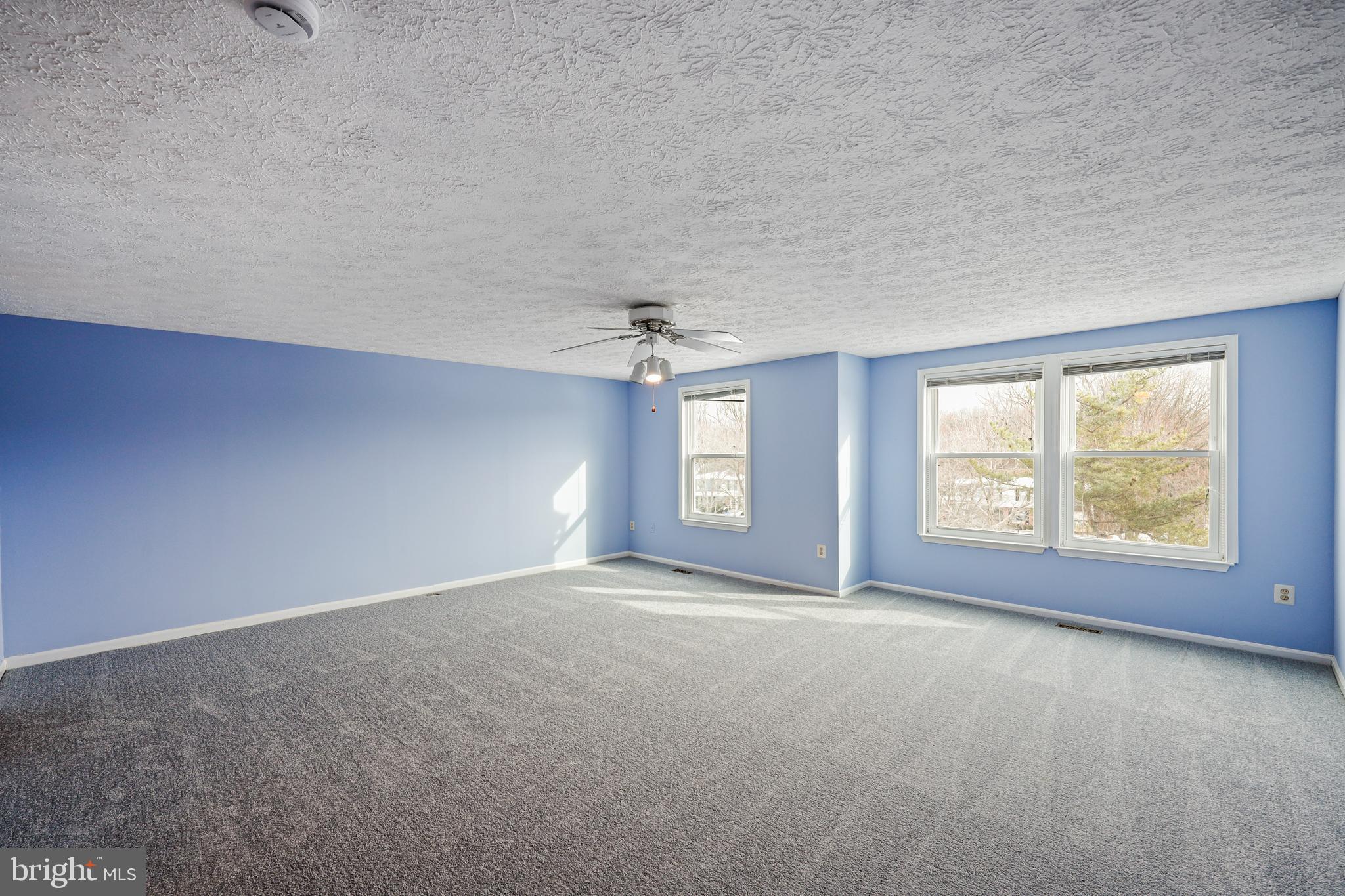 SILVER SPRING CNTRY CLUB - Residential