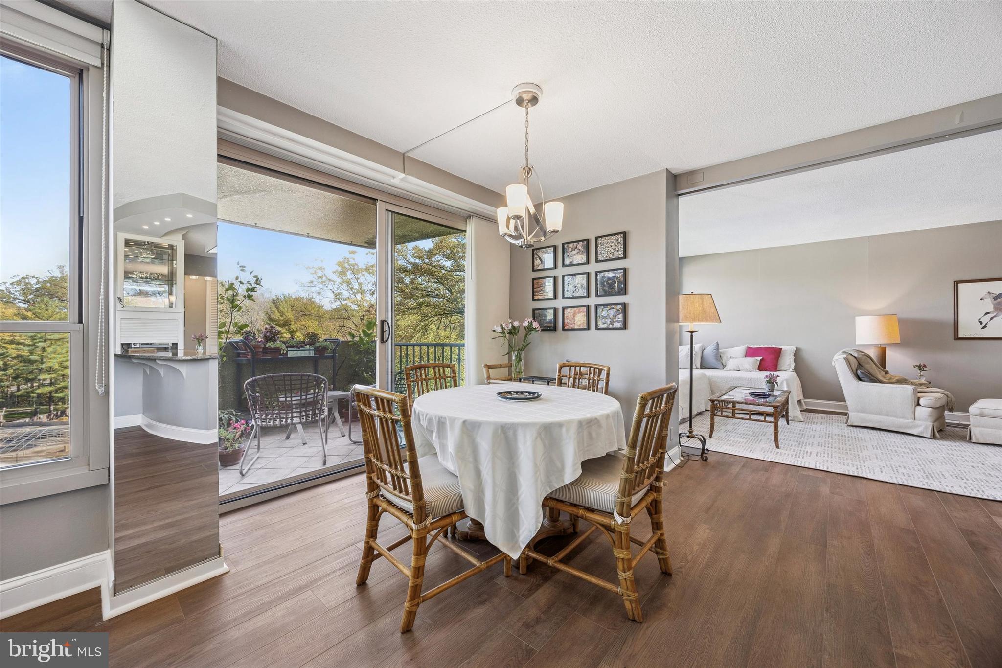 GREEN HILL - Residential