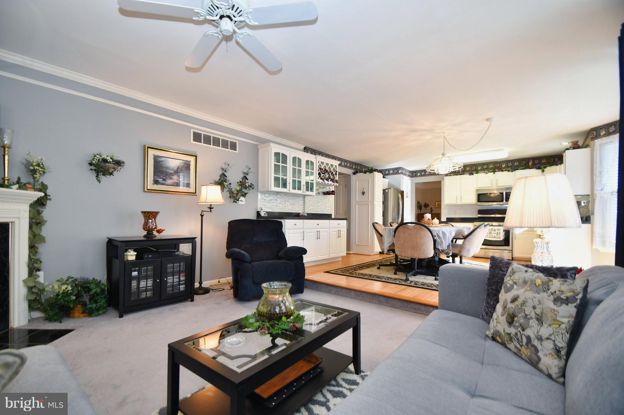 BEACHWOOD ESTATES - Residential