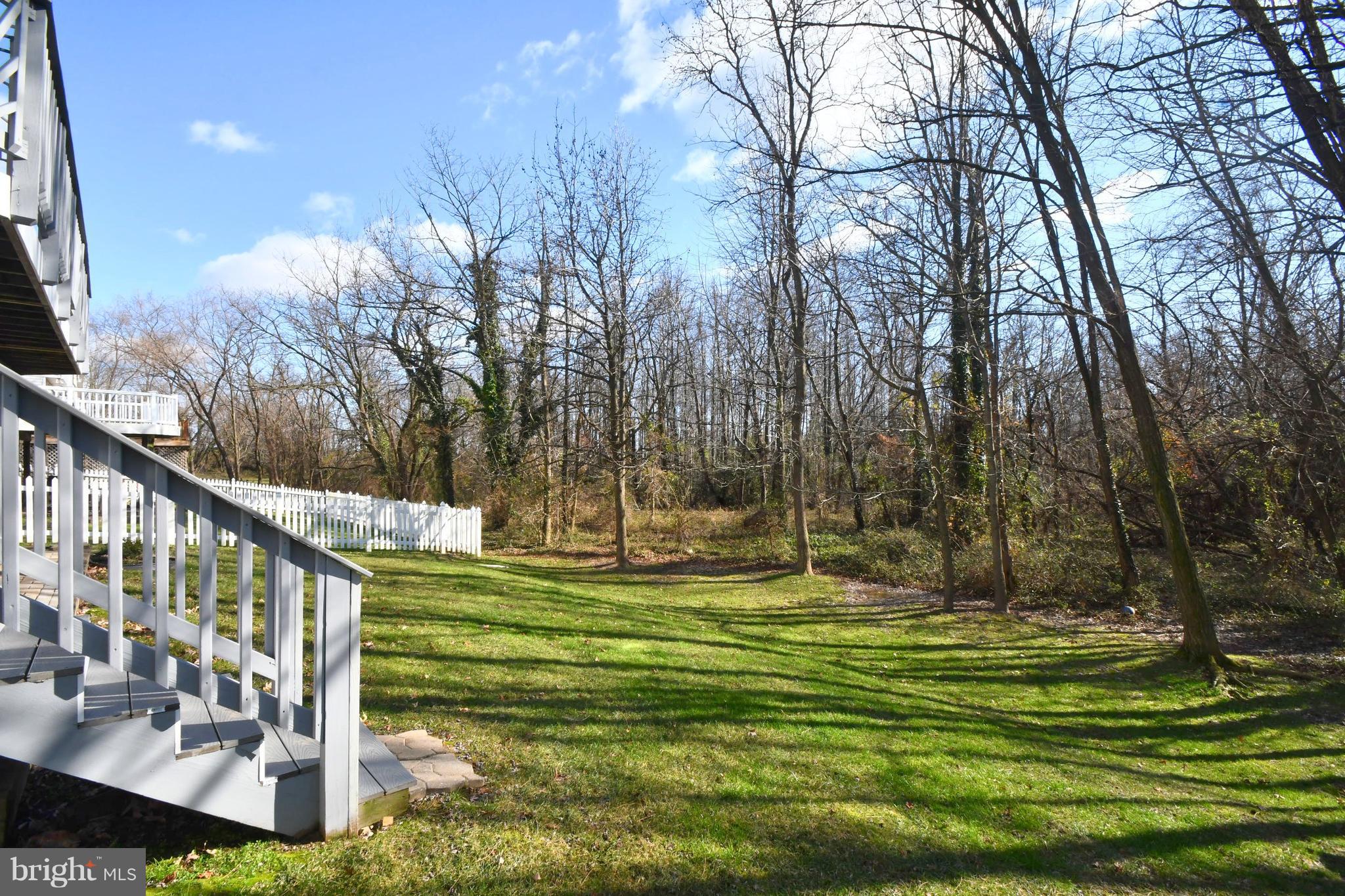 BEACHWOOD ESTATES - Residential