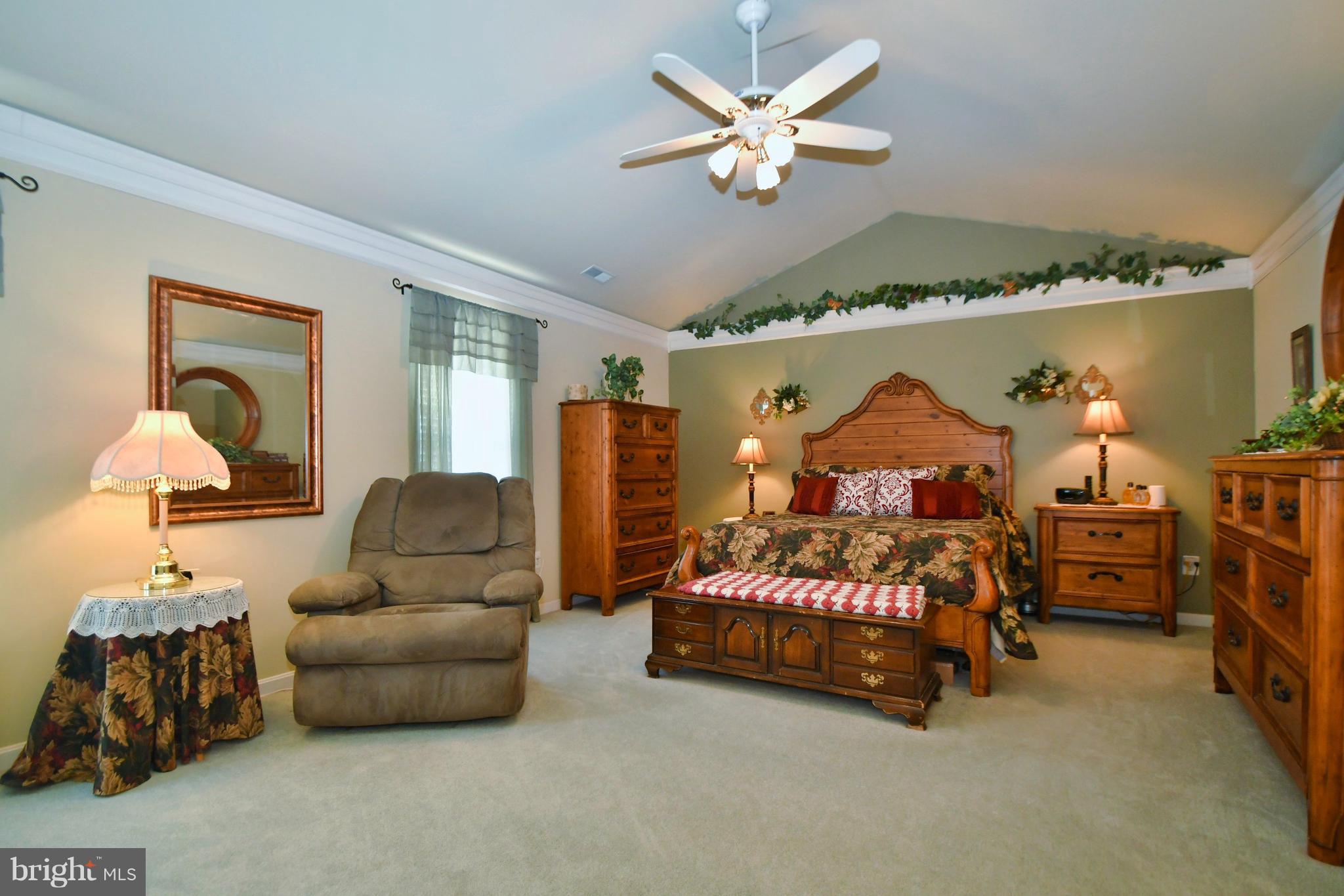 BEACHWOOD ESTATES - Residential