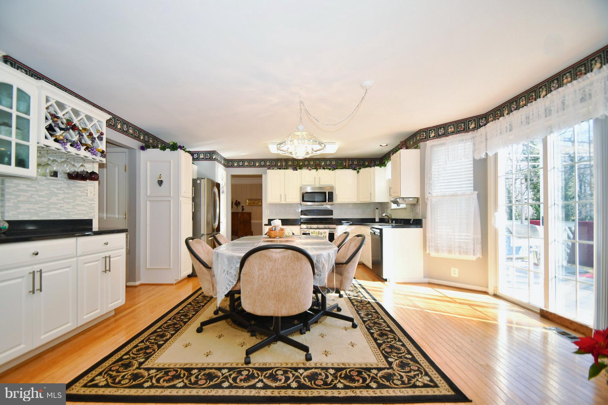 BEACHWOOD ESTATES - Residential