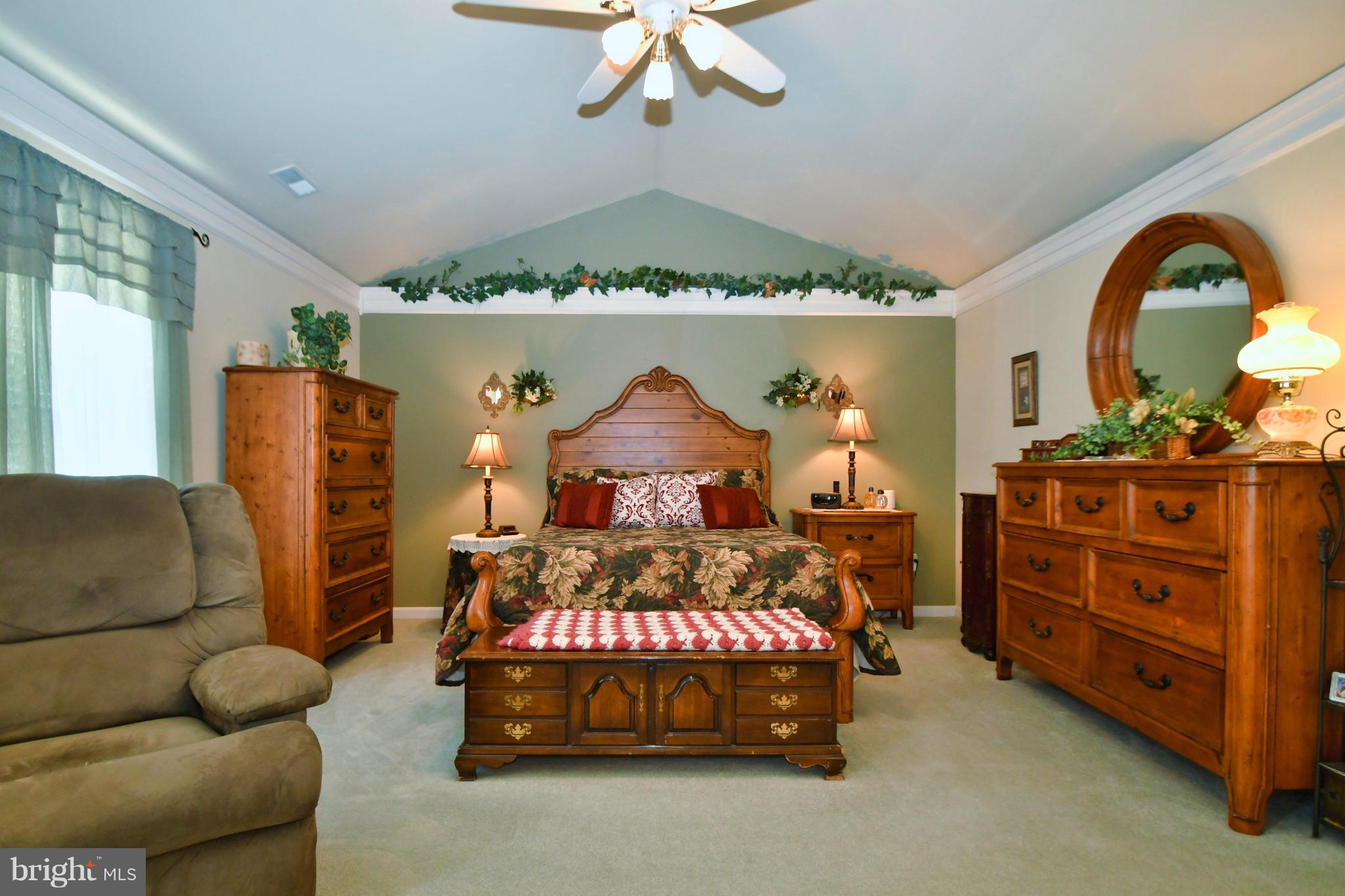 BEACHWOOD ESTATES - Residential