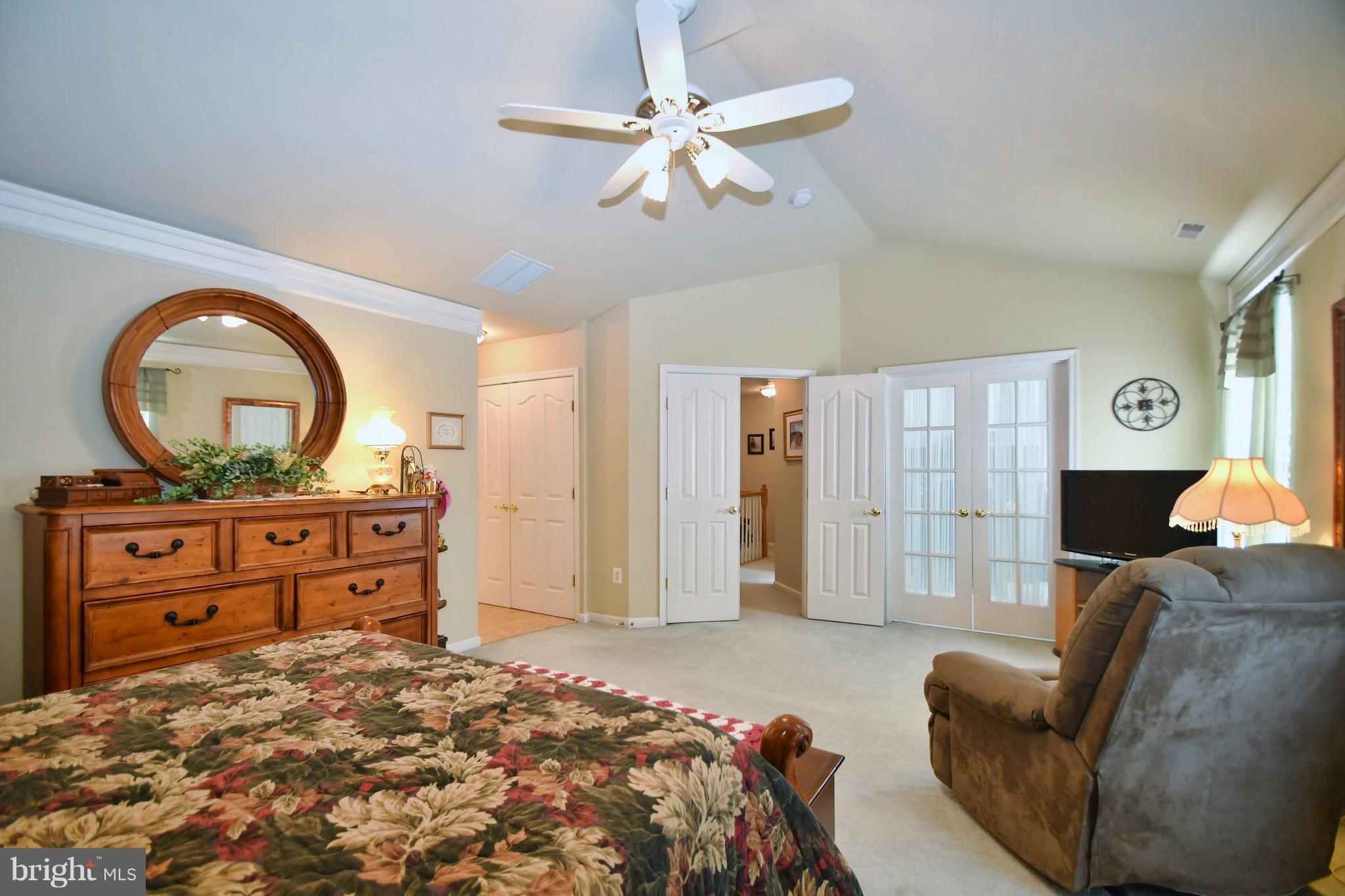 BEACHWOOD ESTATES - Residential