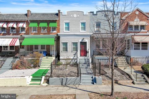 5209 5TH STREET NW WASHINGTON DC 20011