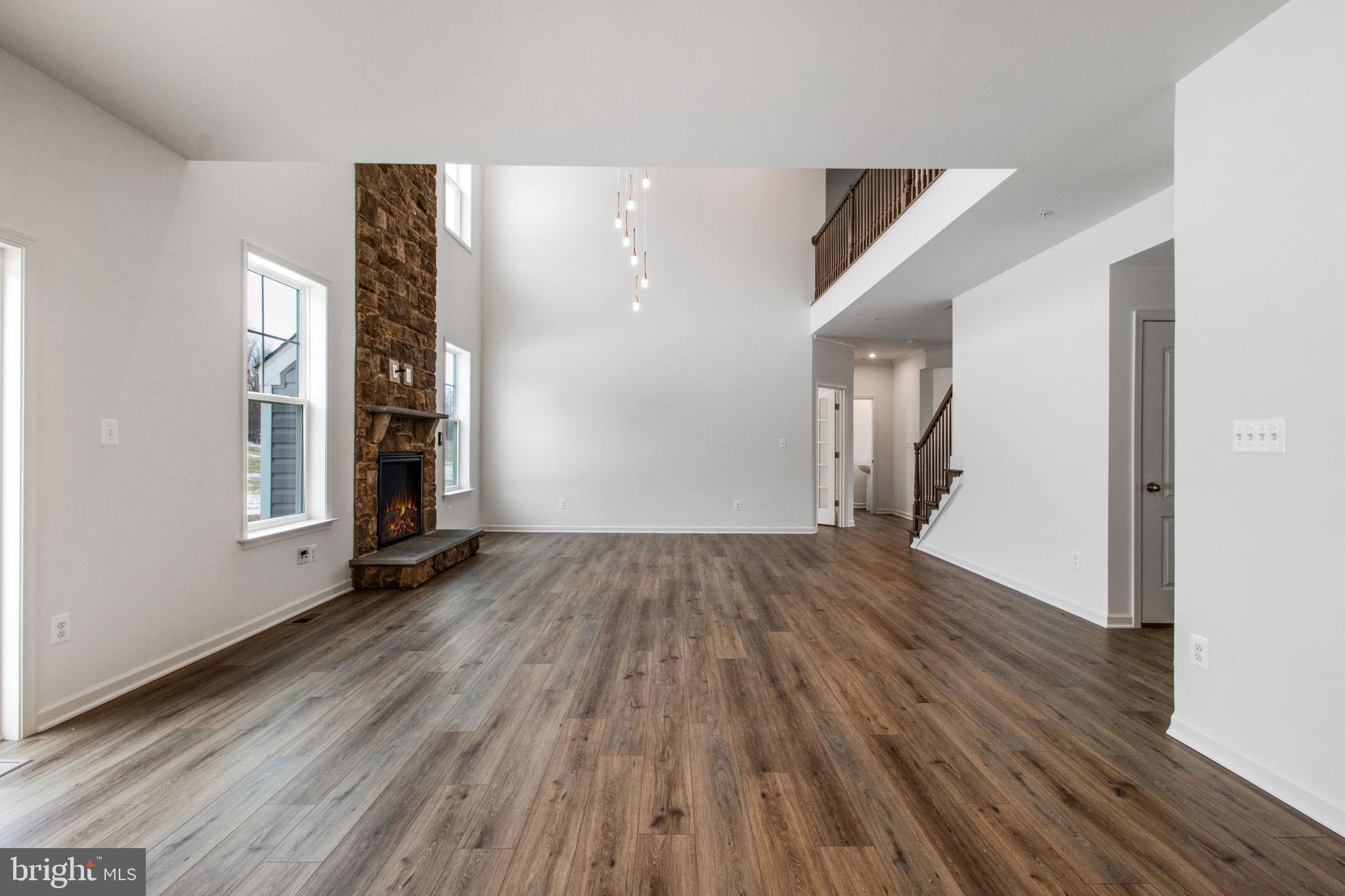 WESTFIELDS - Residential