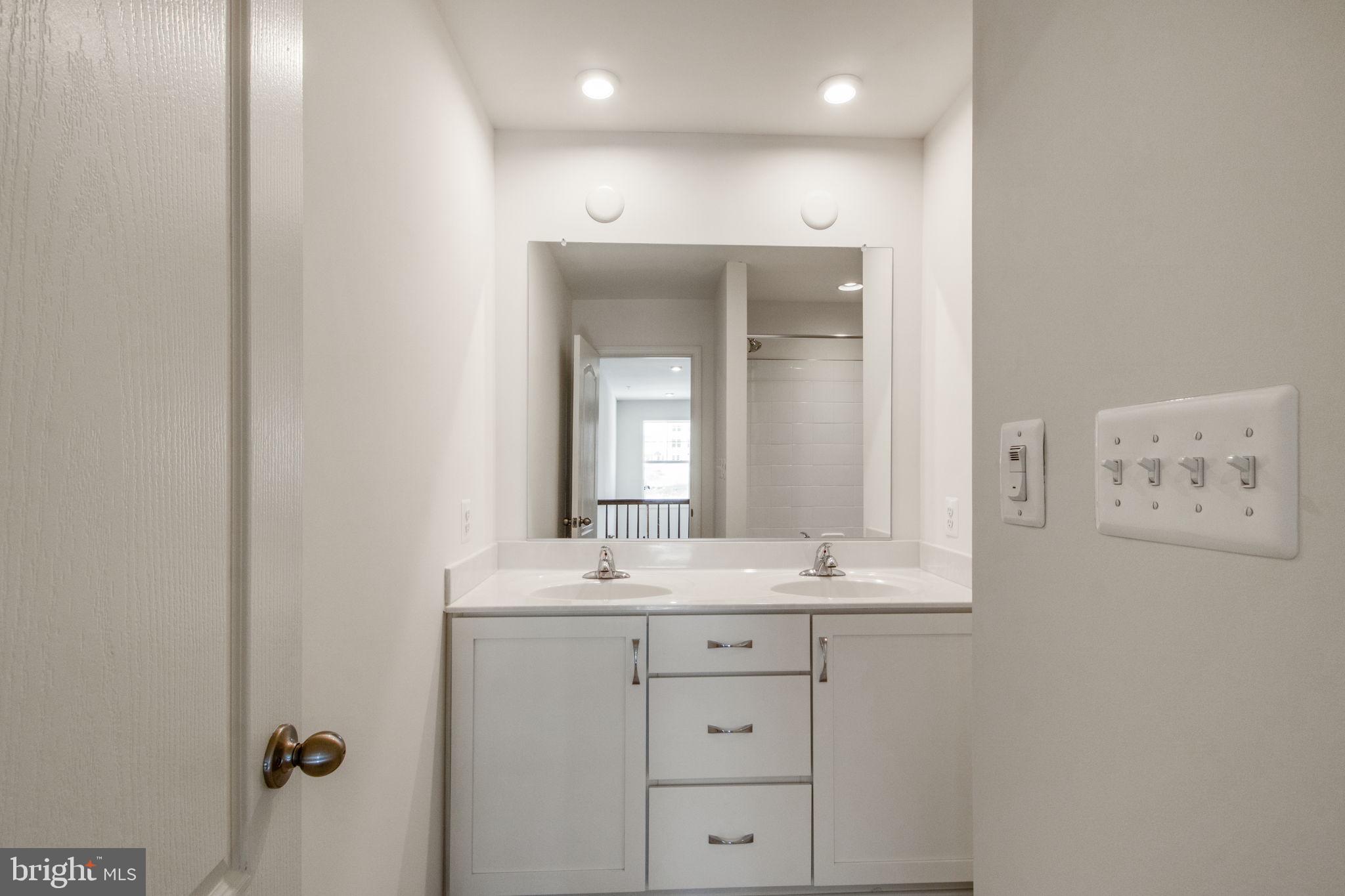 WESTFIELDS - Residential