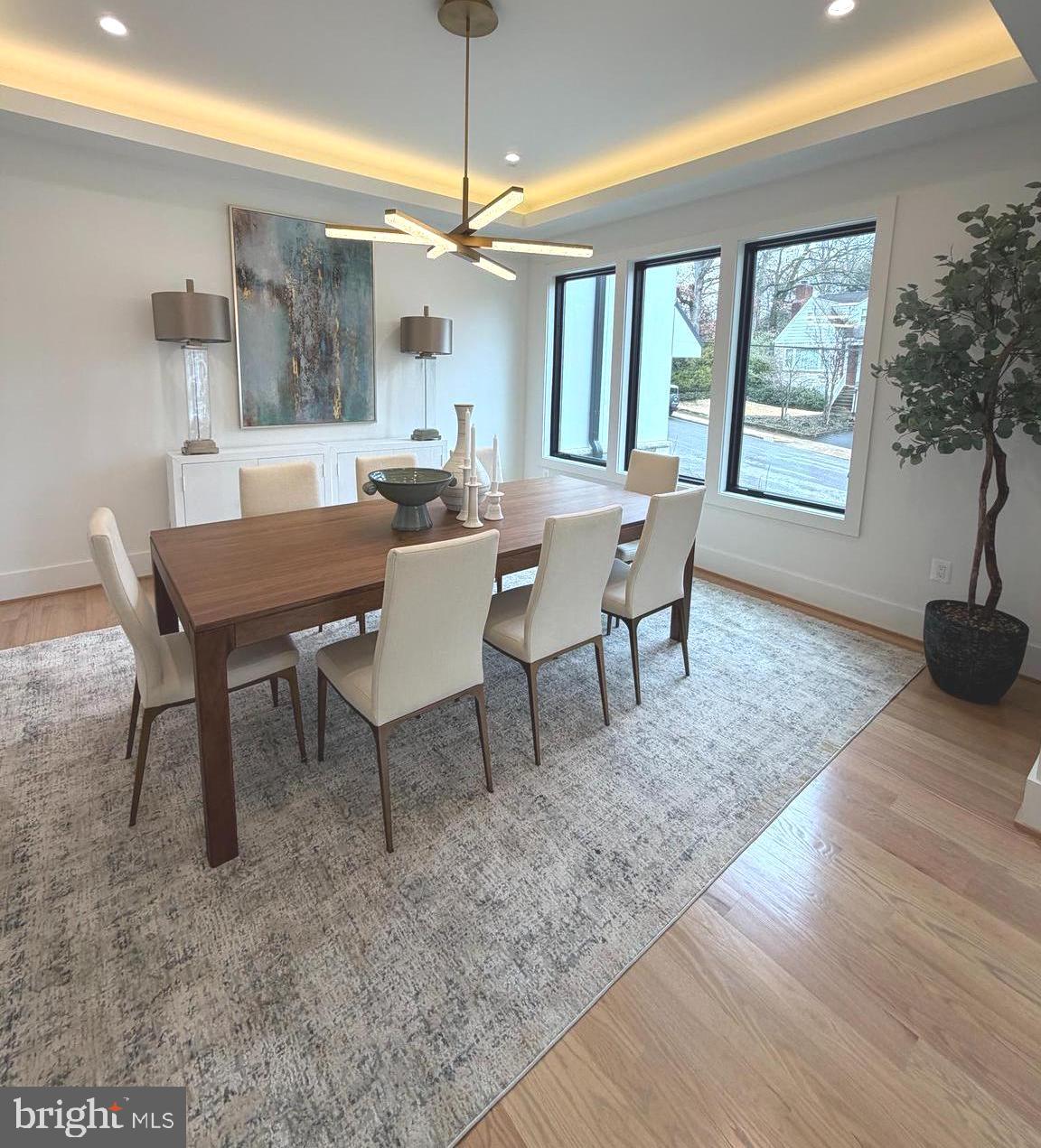 ARLINGTON RIDGE - Residential