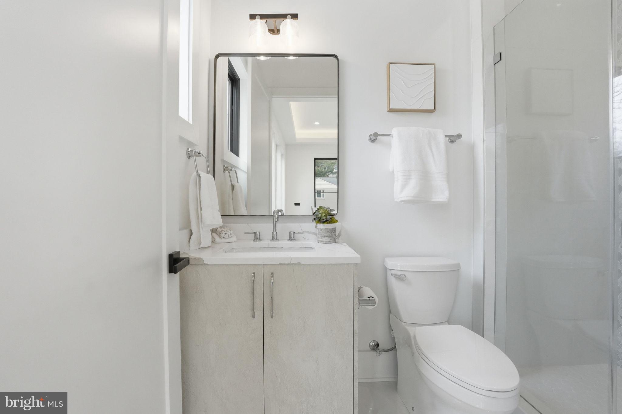 ARLINGTON RIDGE - Residential