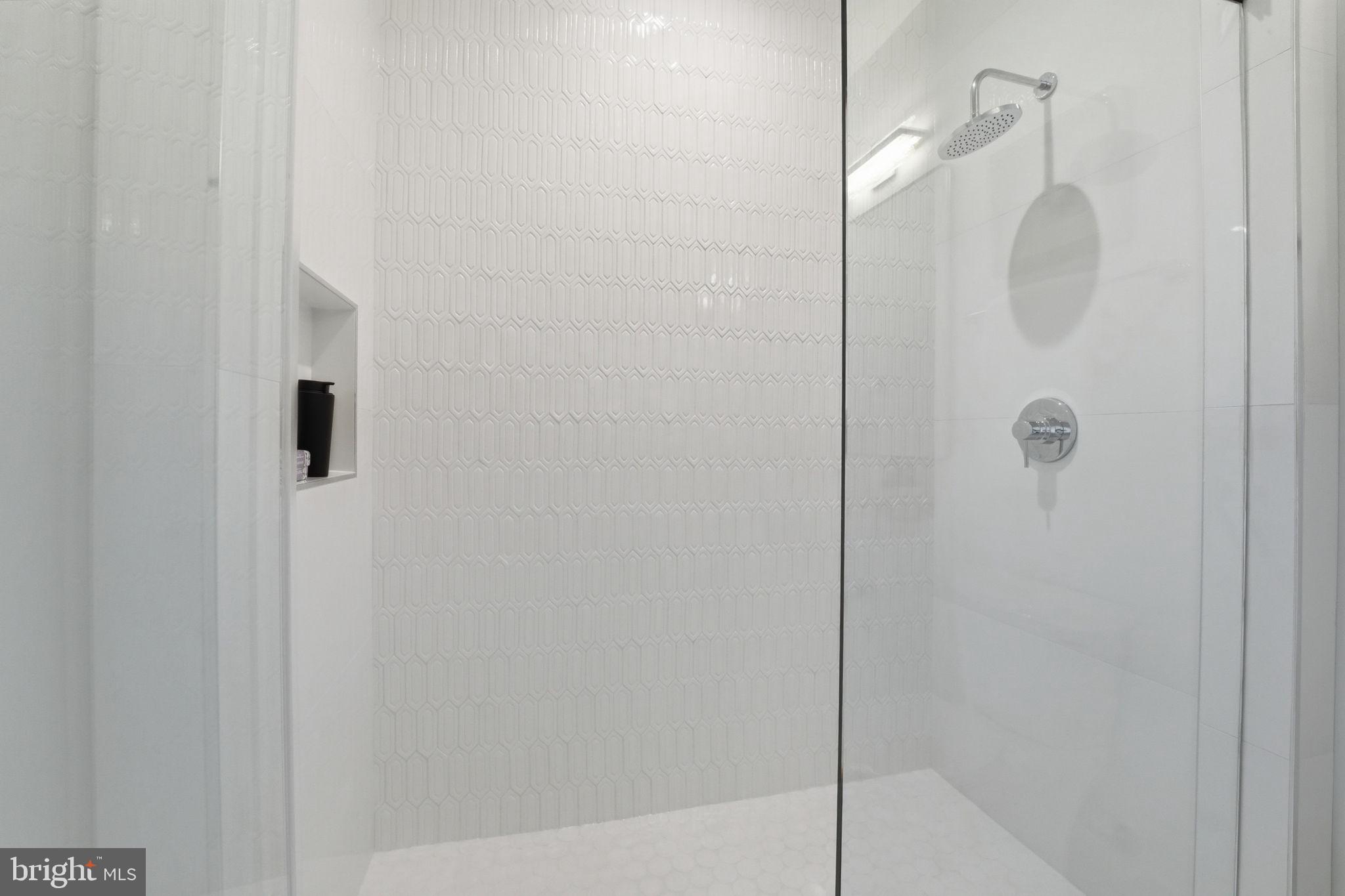 ARLINGTON RIDGE - Residential