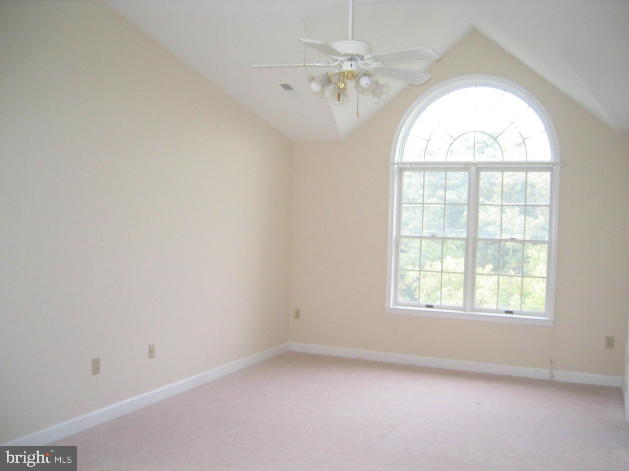 FALLS STATION - Residential Lease