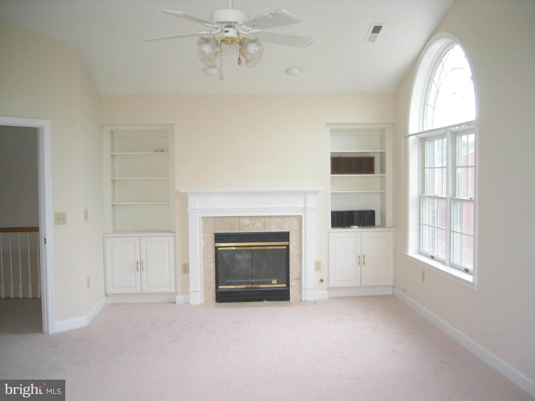 FALLS STATION - Residential Lease