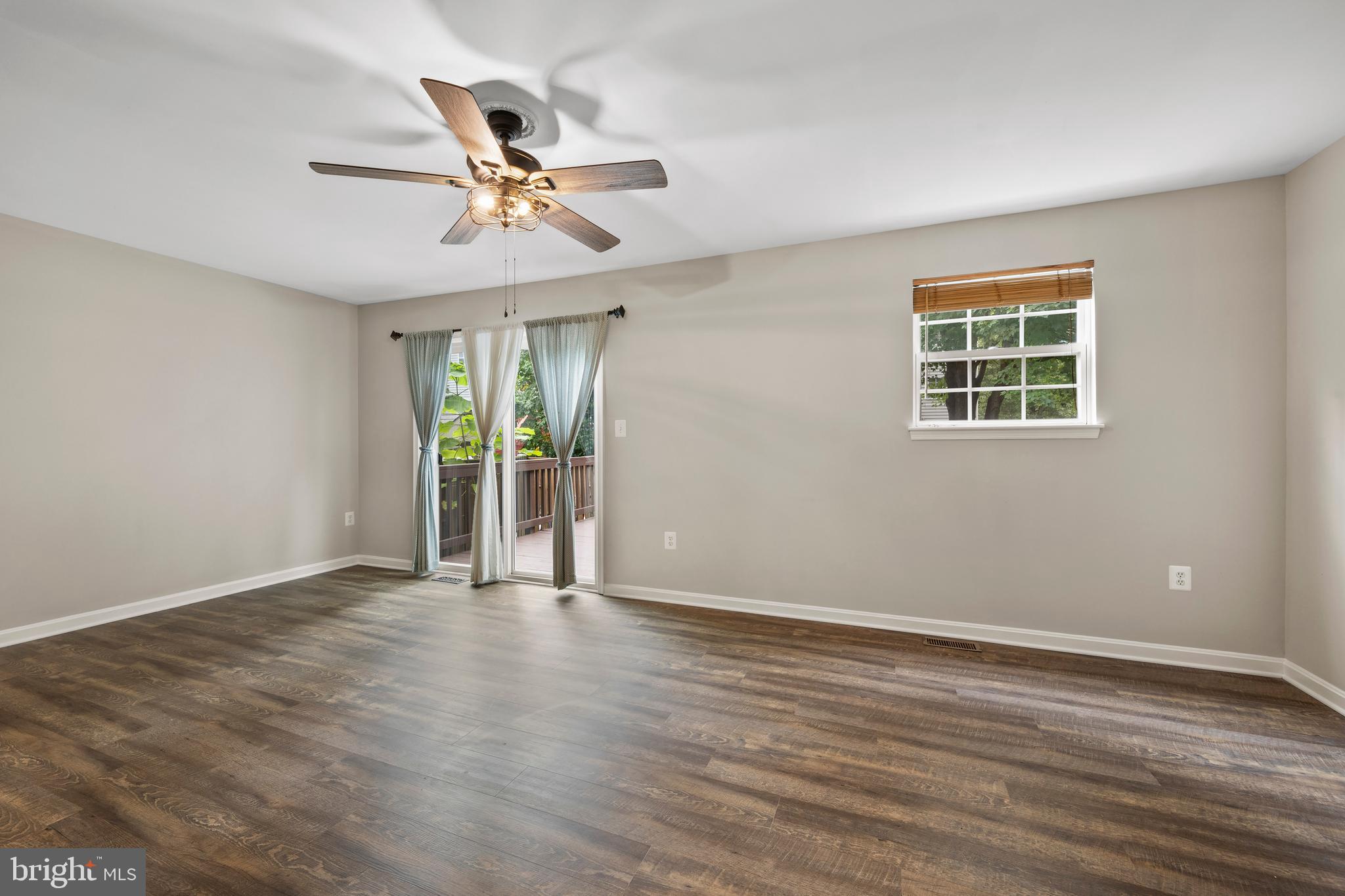 WORTHINGTON MEADOWS - Residential