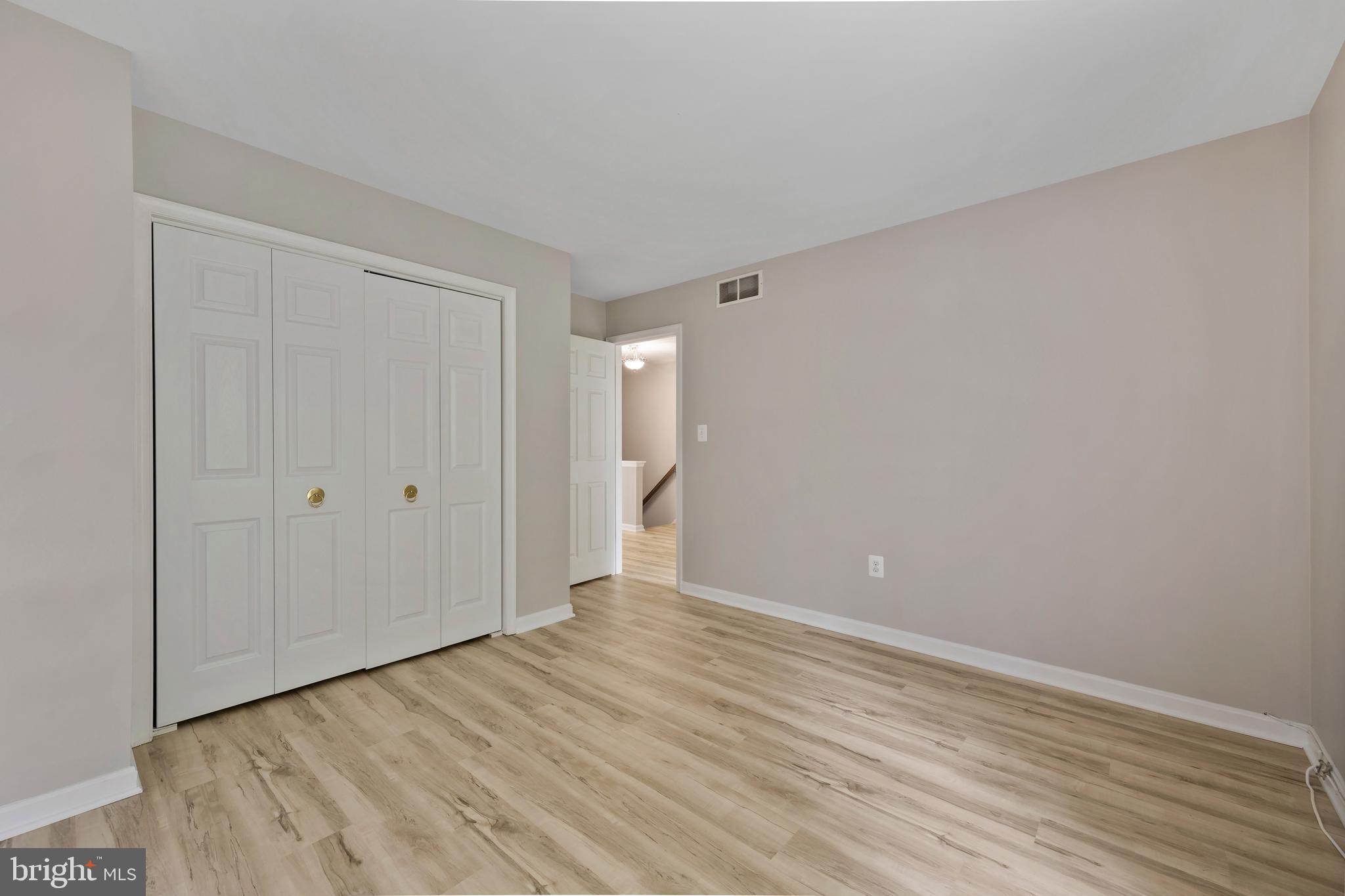 WORTHINGTON MEADOWS - Residential