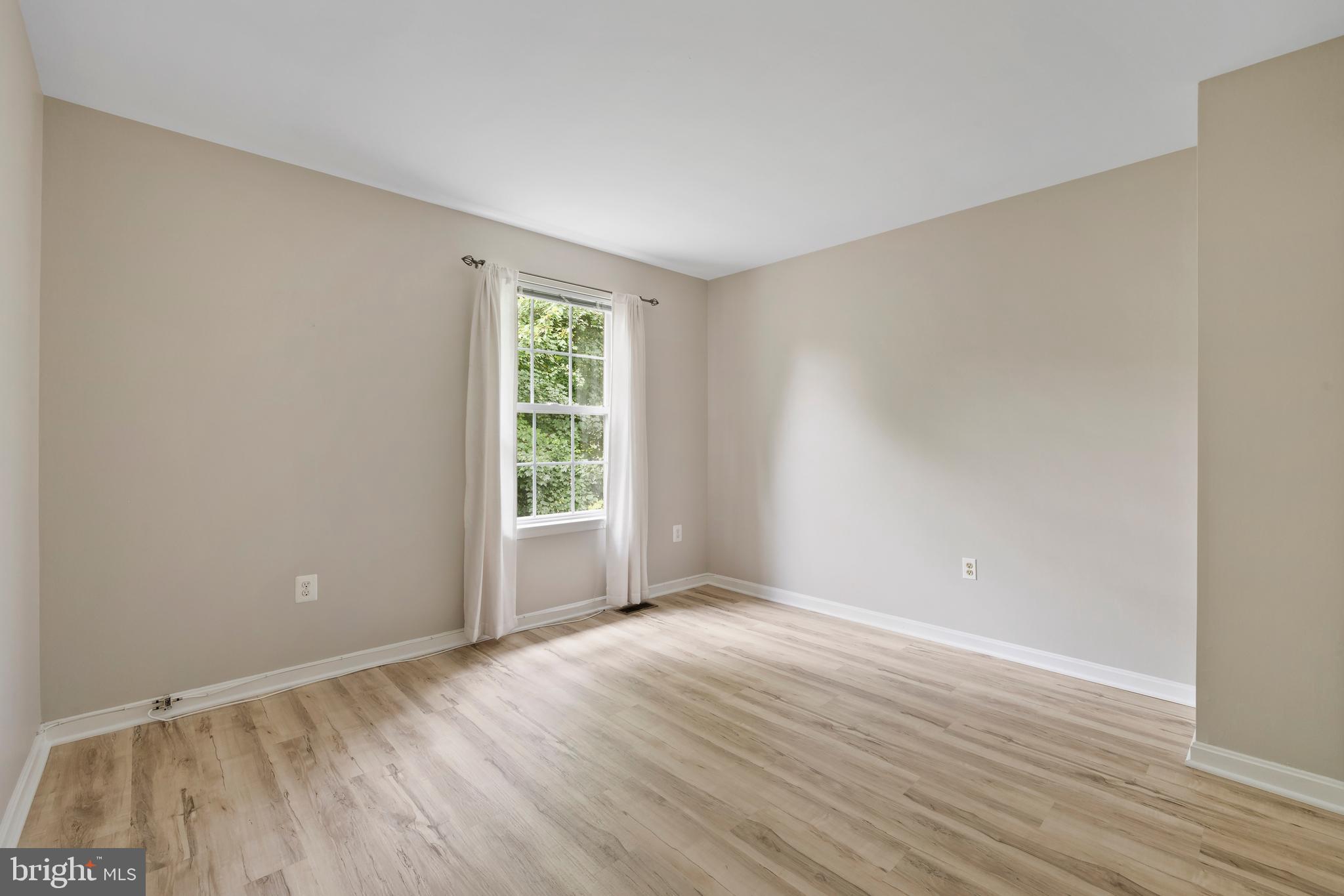 WORTHINGTON MEADOWS - Residential