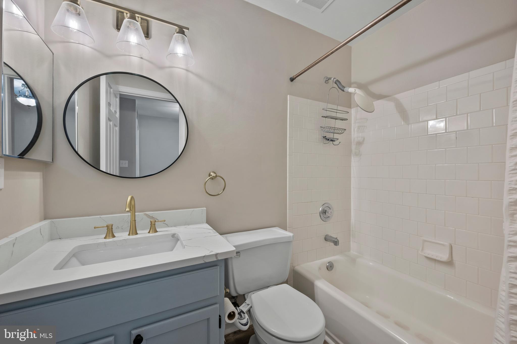 WORTHINGTON MEADOWS - Residential