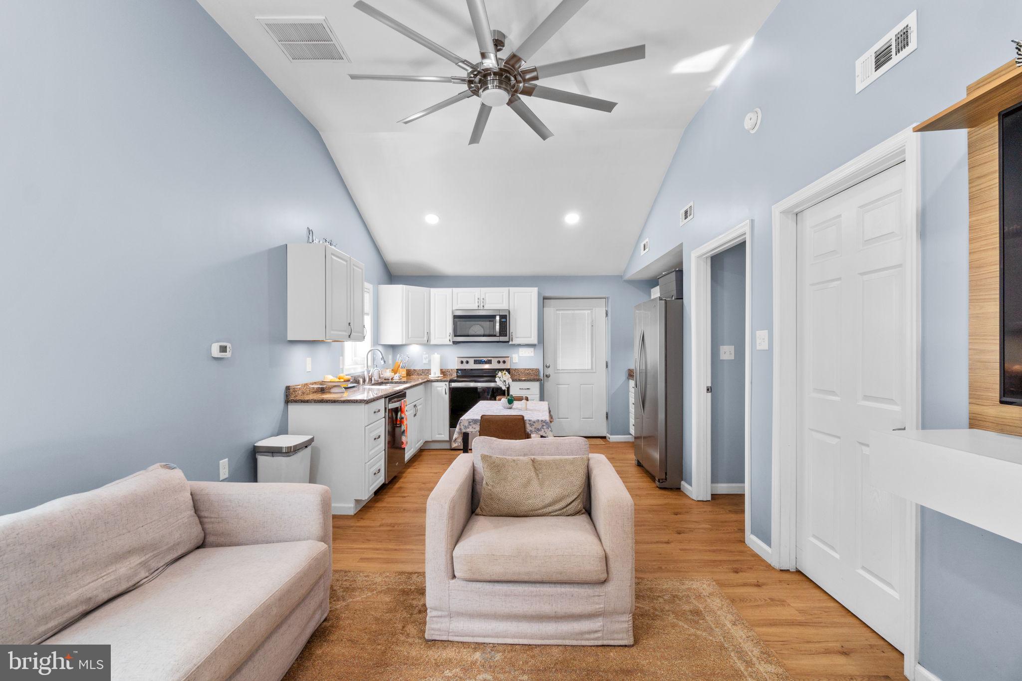 417 TWIN ARCH ROAD
