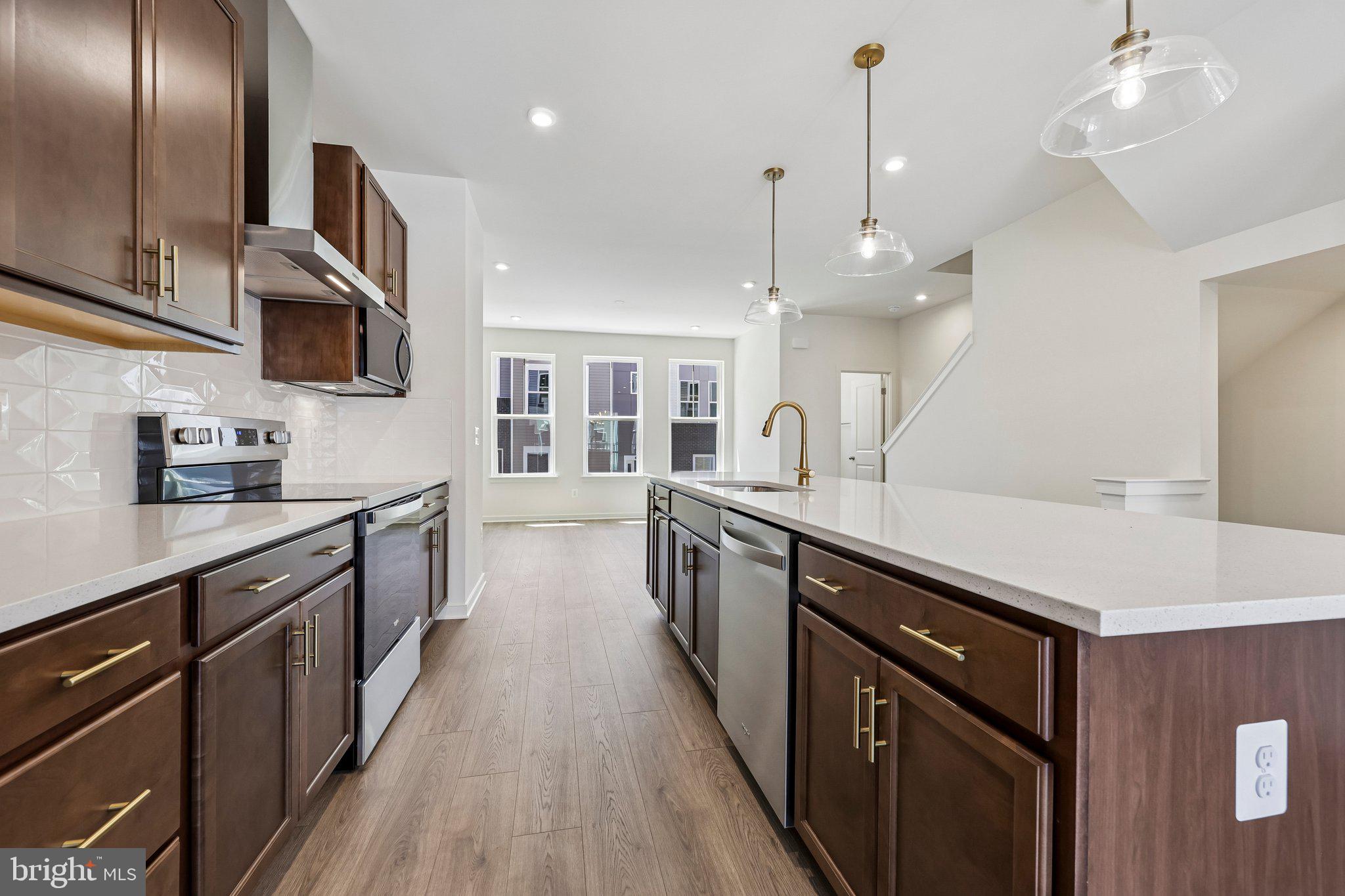 18020 ALICIA AVENUE