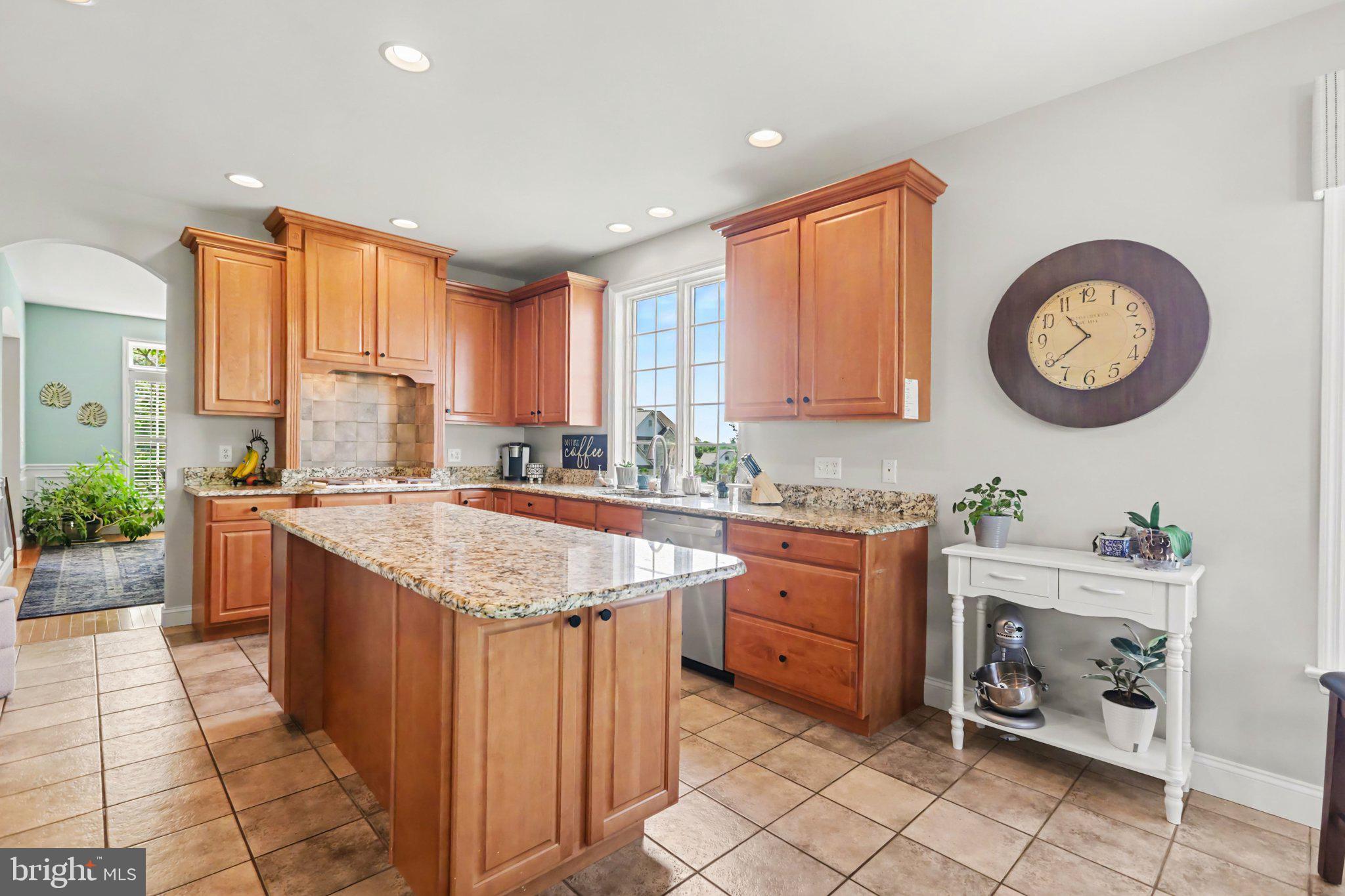 1095 NEWBOLD LANE