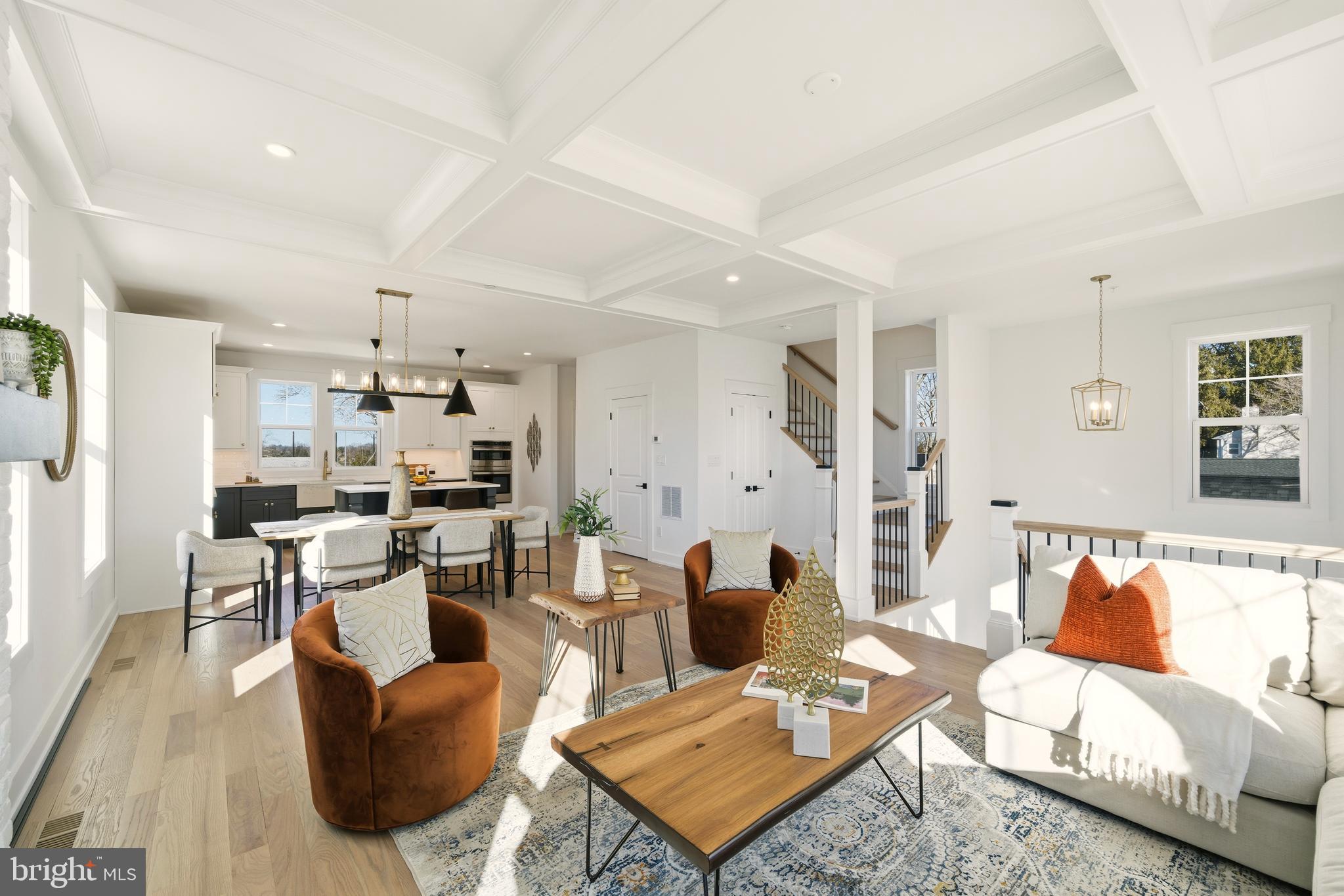 NEWTOWN SQ - Residential