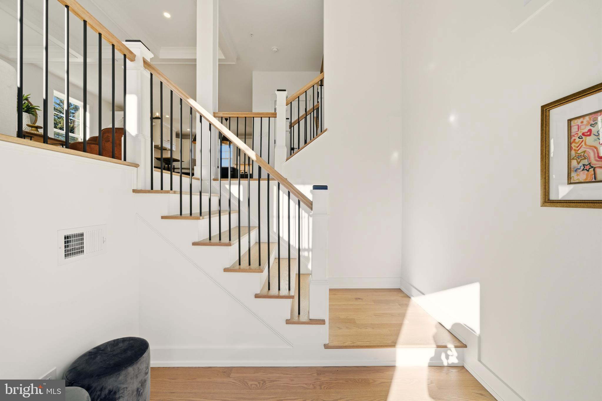 NEWTOWN SQ - Residential