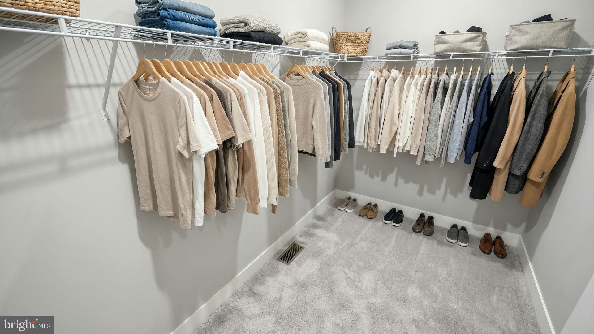 HAWK VALLEY ESTATES - Residential