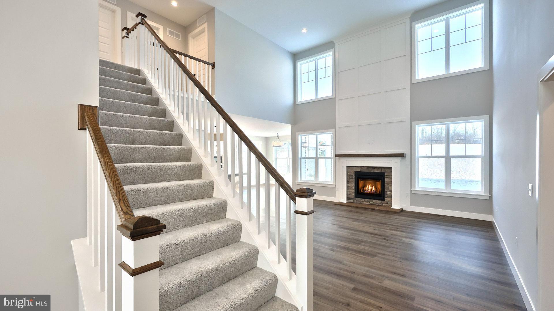 HAWK VALLEY ESTATES - Residential