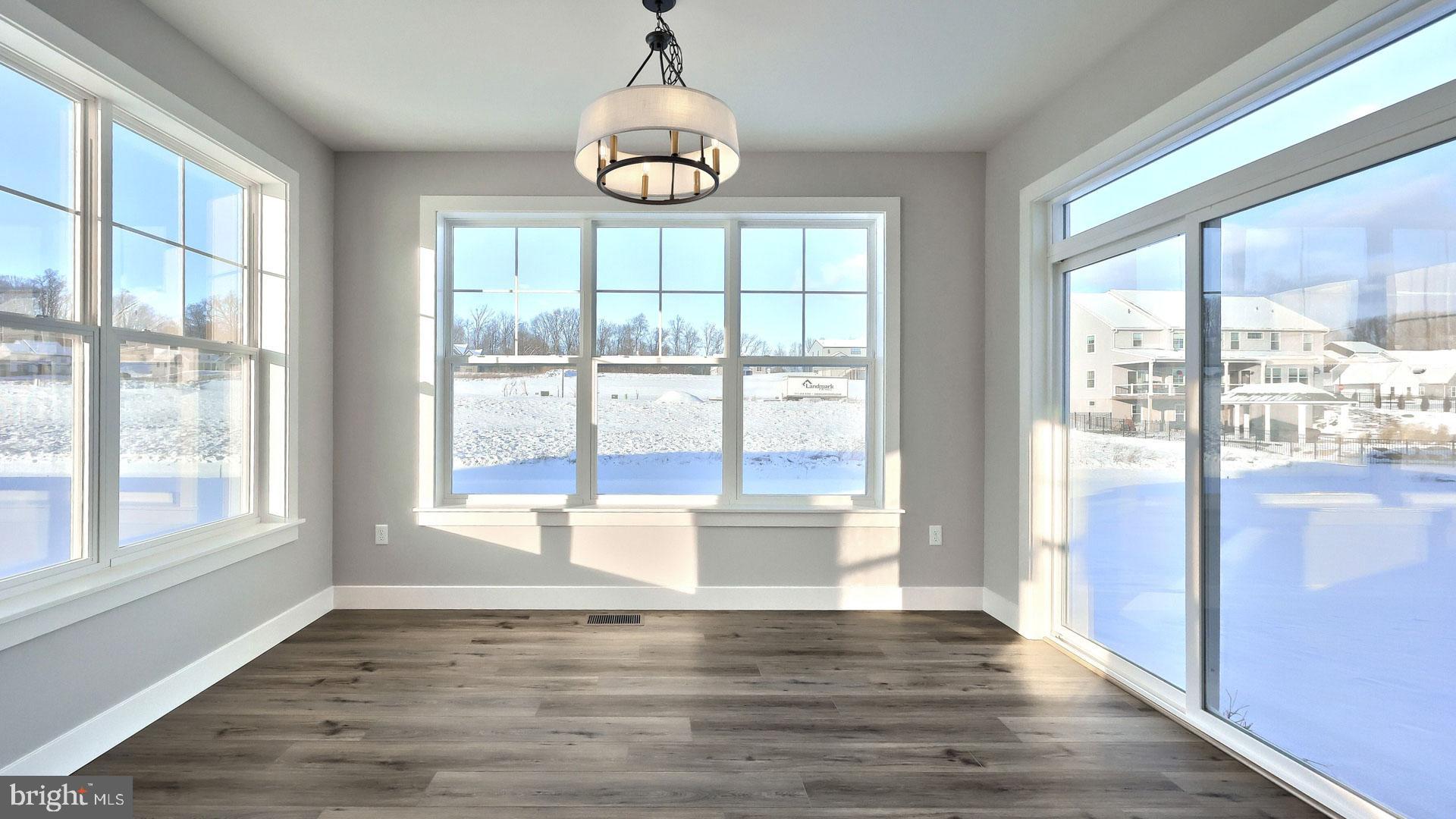 HAWK VALLEY ESTATES - Residential