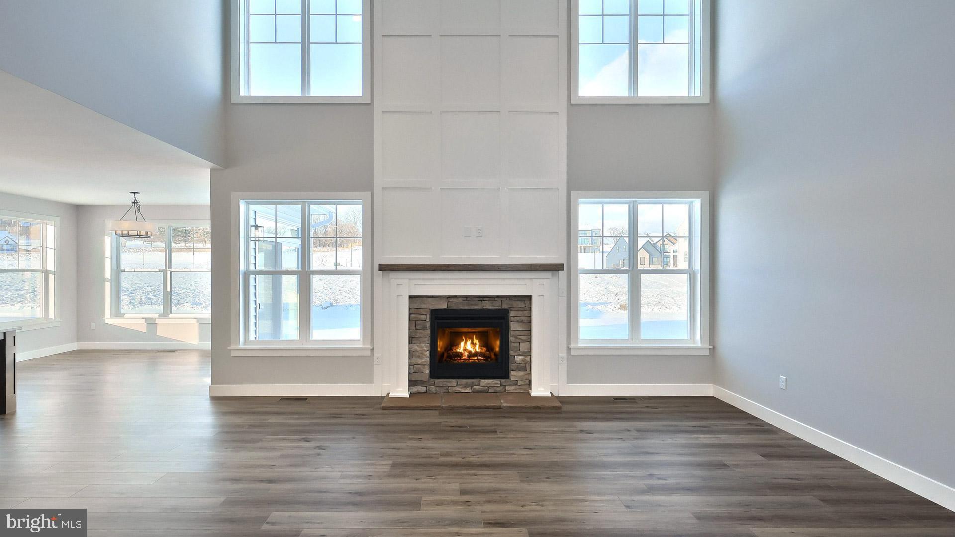 HAWK VALLEY ESTATES - Residential