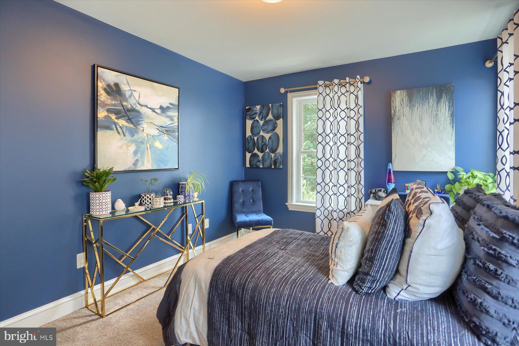 HONEYSUCKLE LANE - Residential