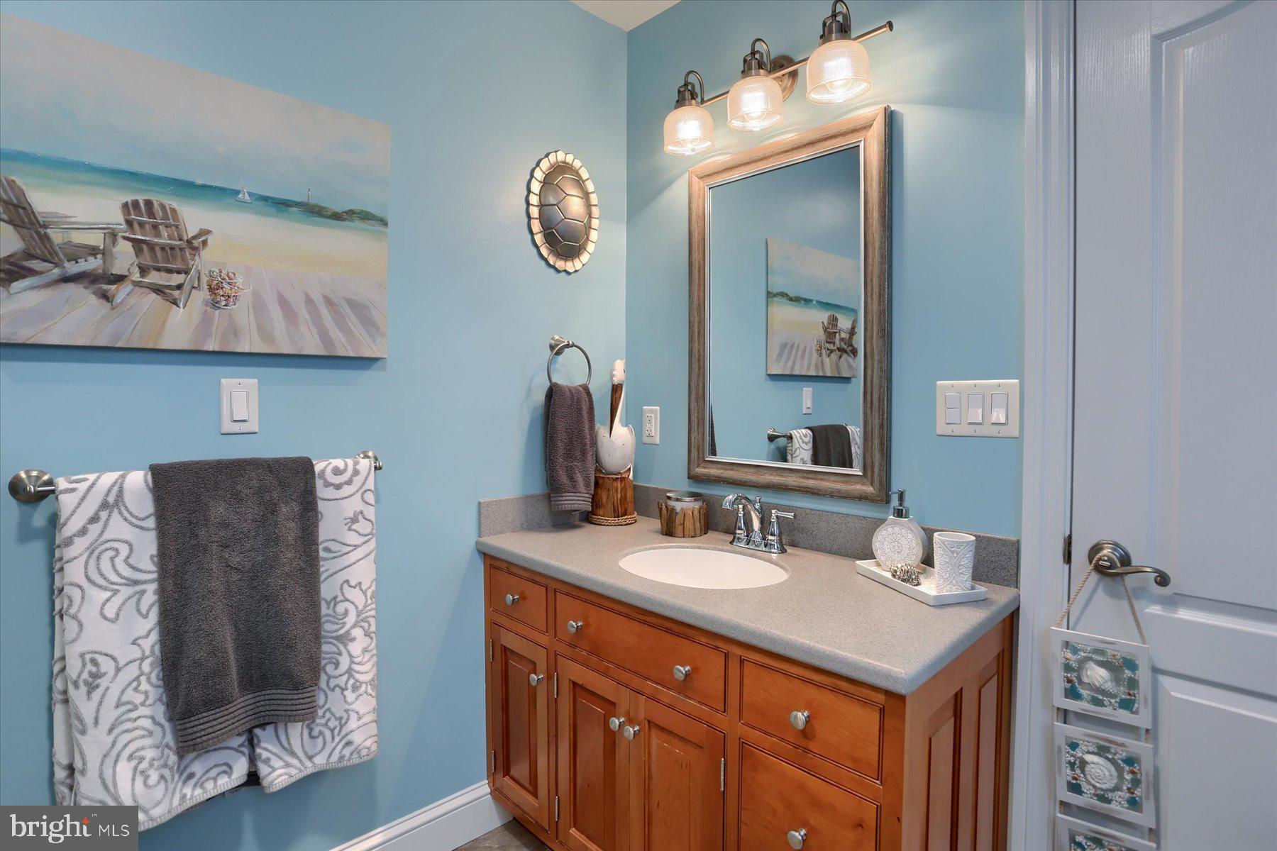 HONEYSUCKLE LANE - Residential