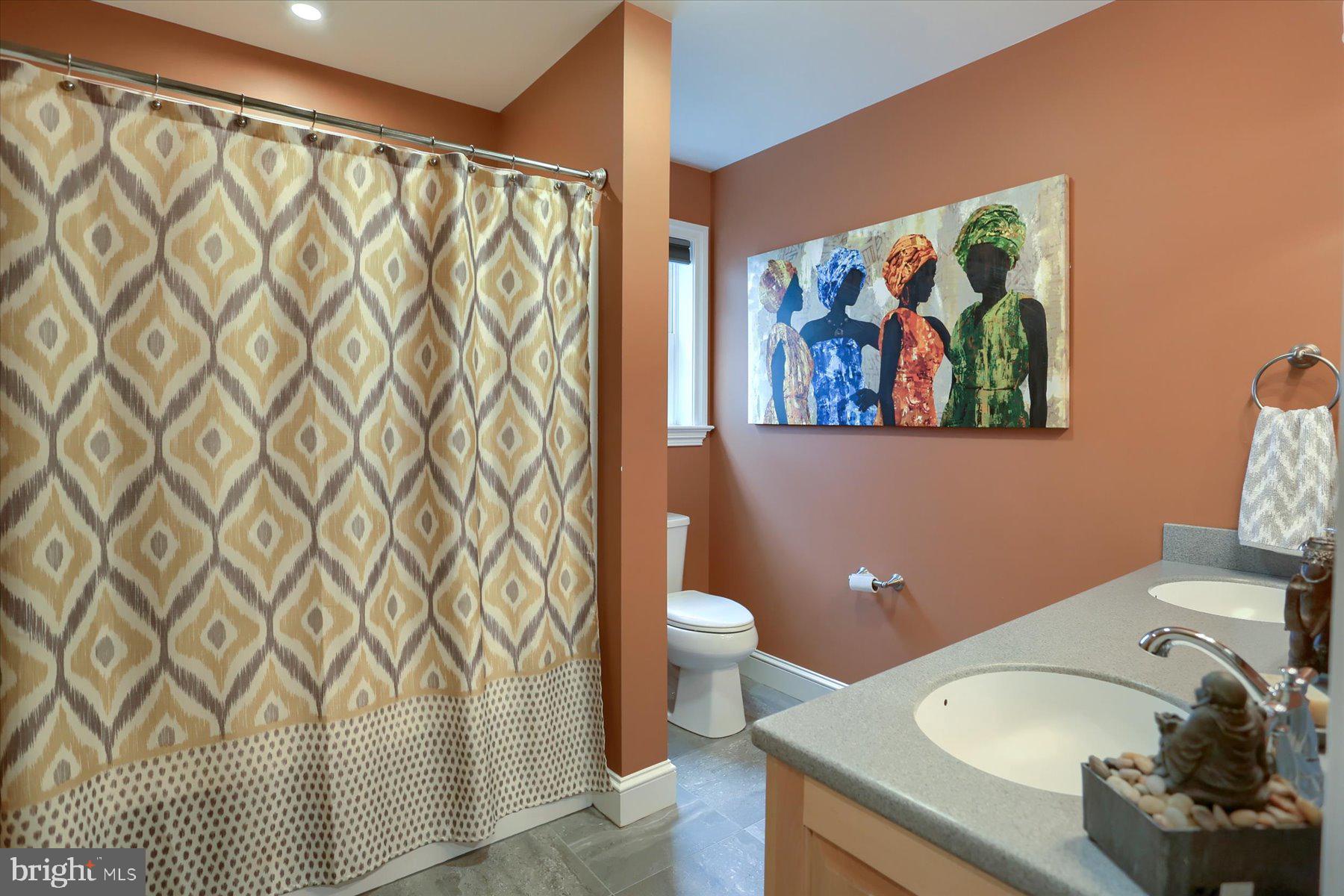 HONEYSUCKLE LANE - Residential