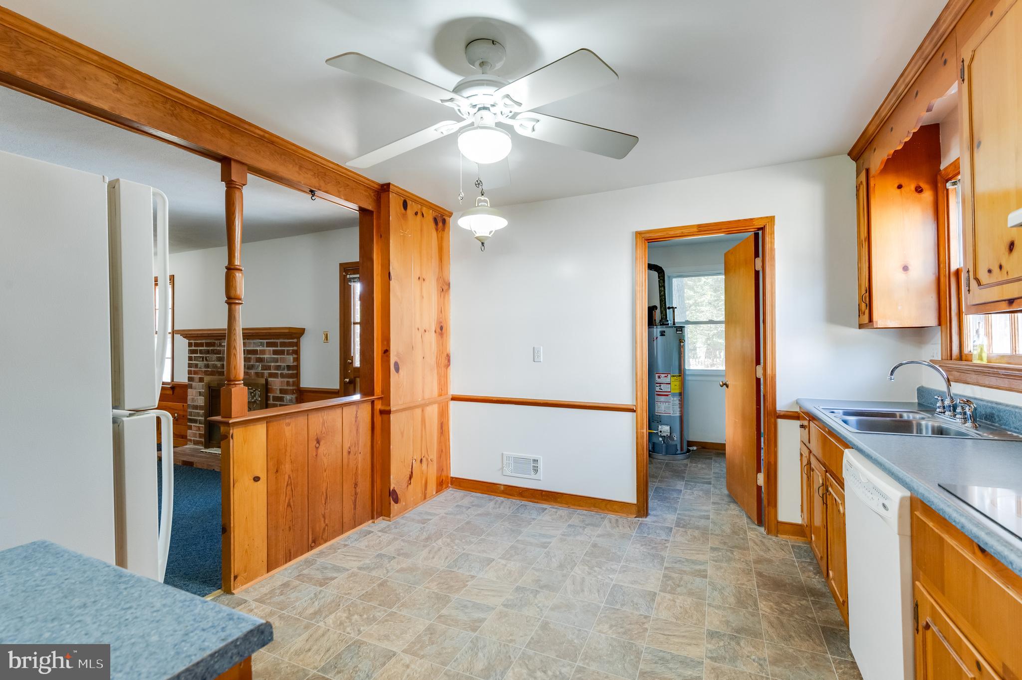 TUCKAHOE VLG WEST - Residential