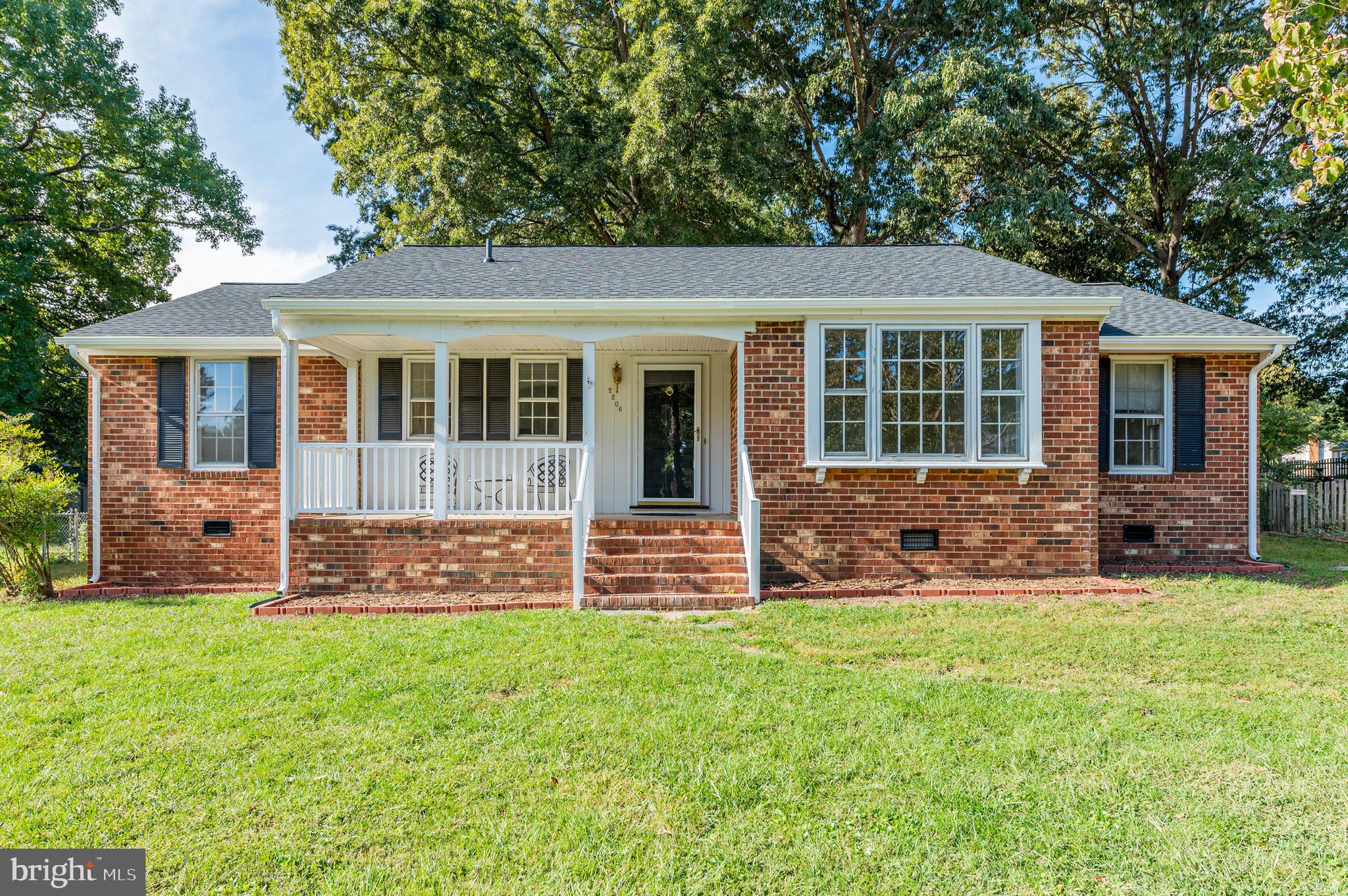 TUCKAHOE VLG WEST - Residential