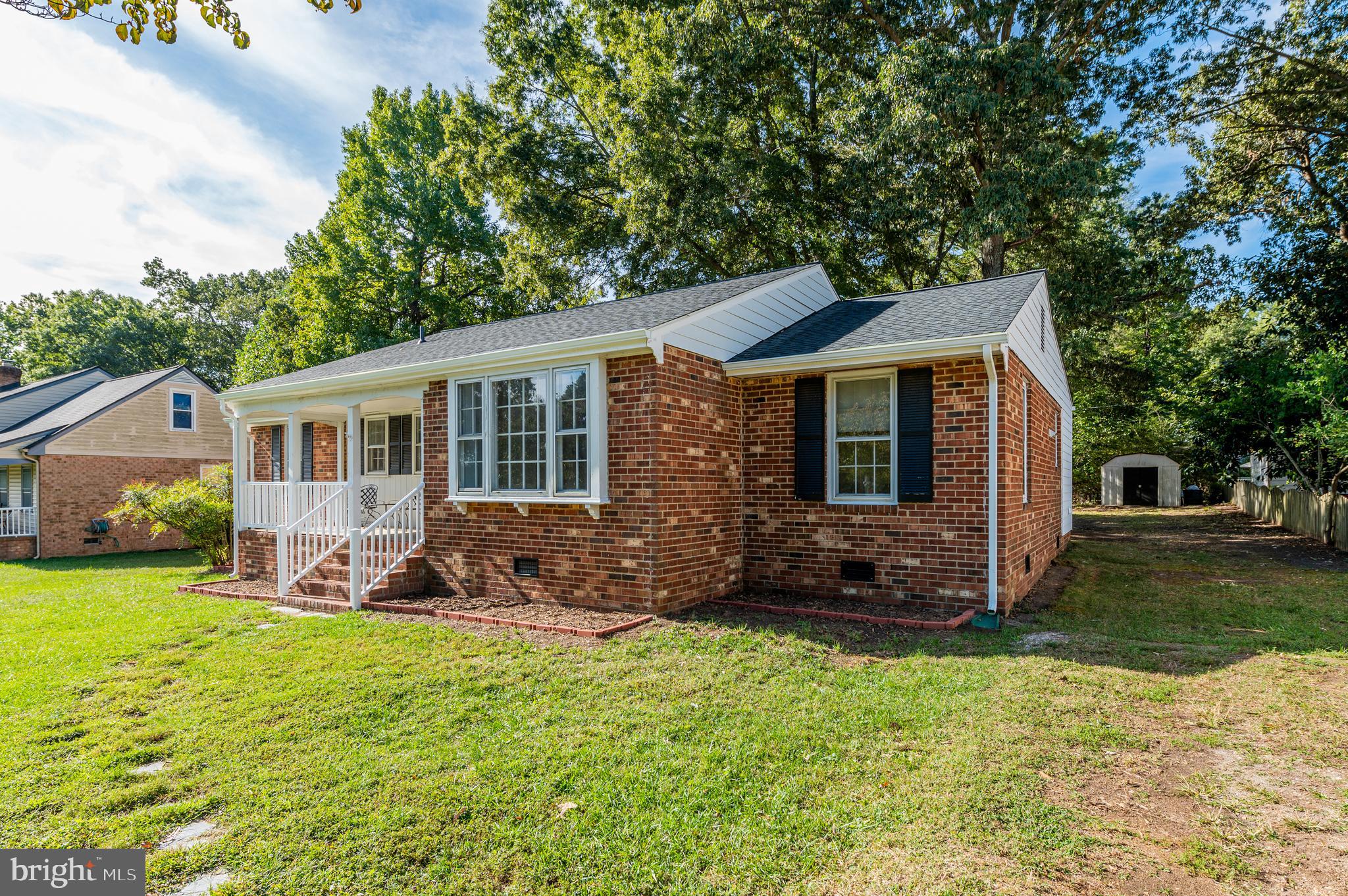 TUCKAHOE VLG WEST - Residential