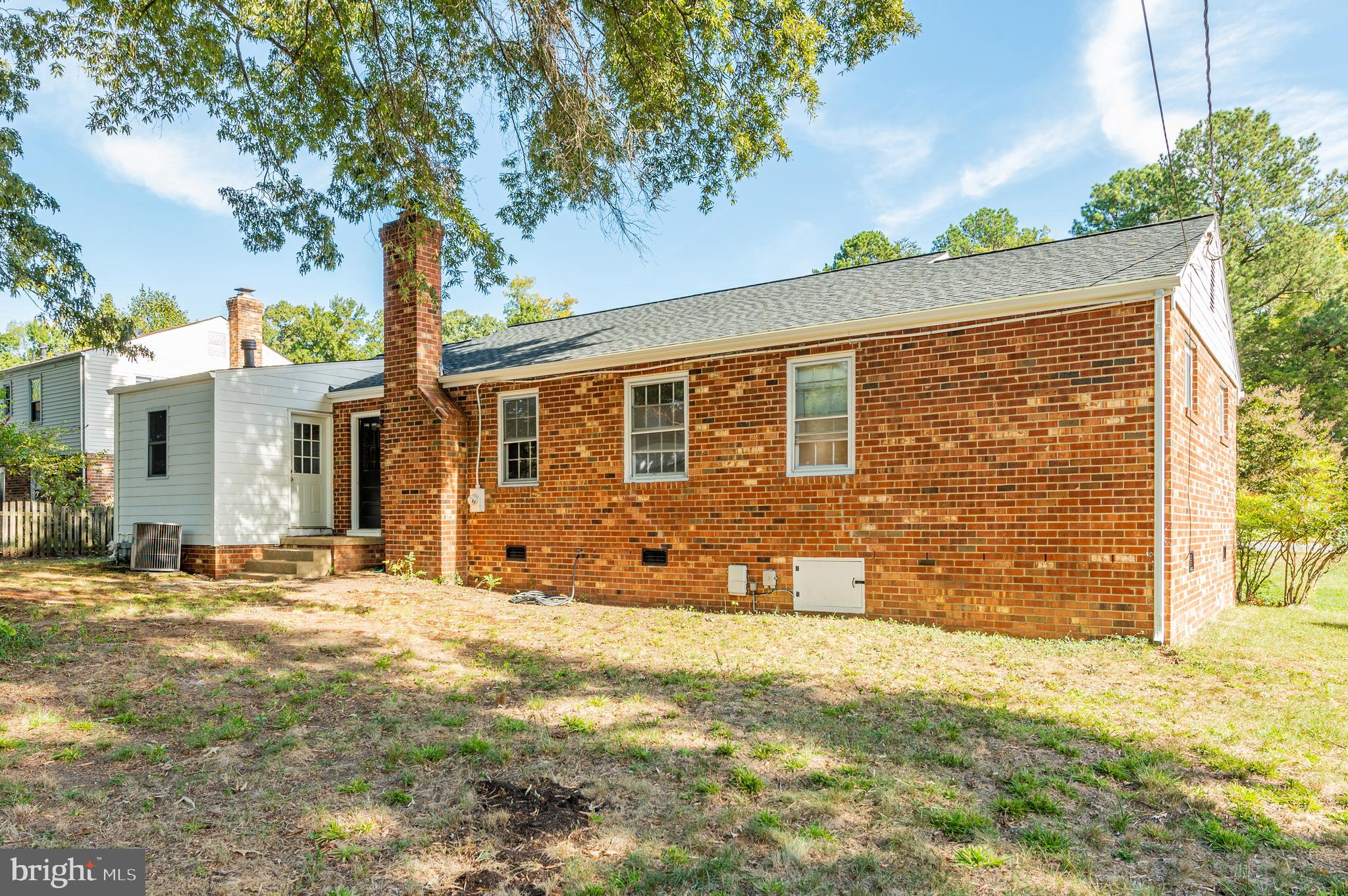 TUCKAHOE VLG WEST - Residential