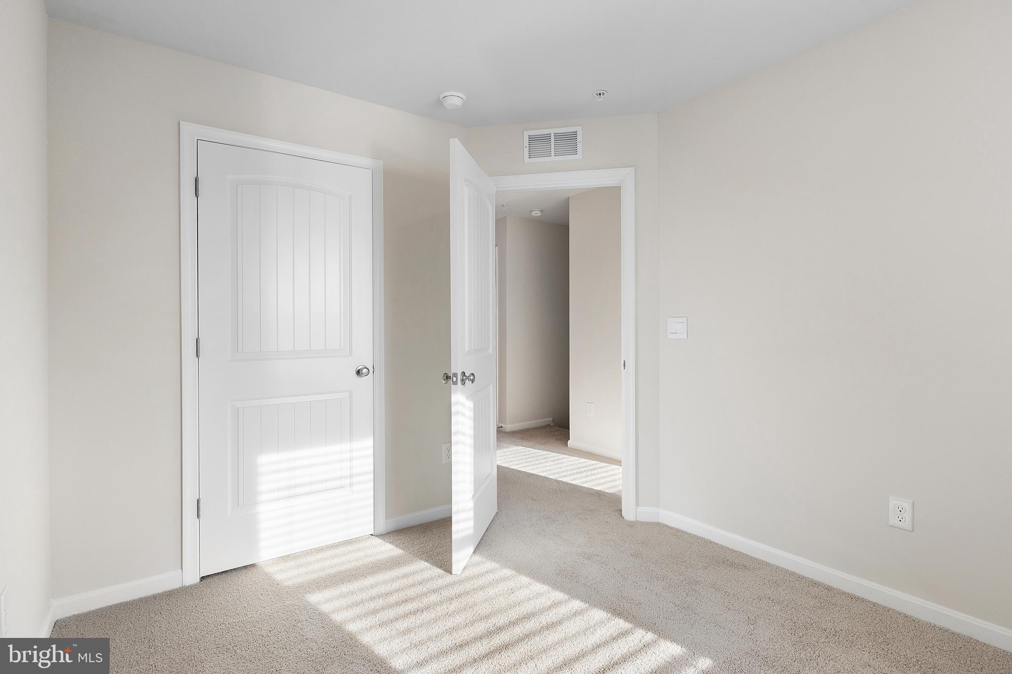 RIVERWALK TERRACE - Residential