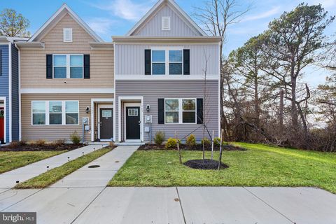 Townhouse For Sale - 163 Riverwalk Terrace Ter<br/> FEDERALSBURG, MD 21632