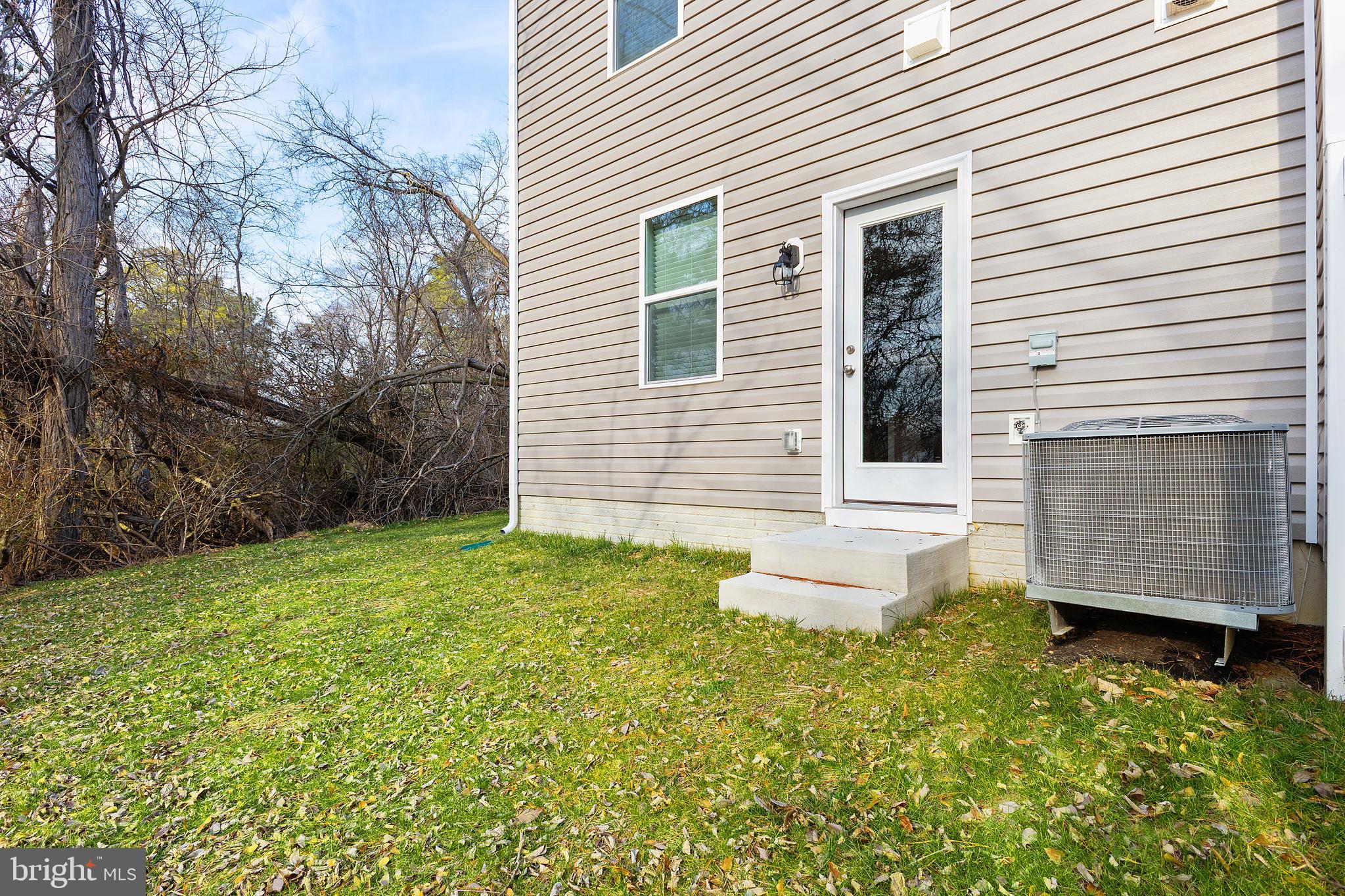 RIVERWALK TERRACE - Residential