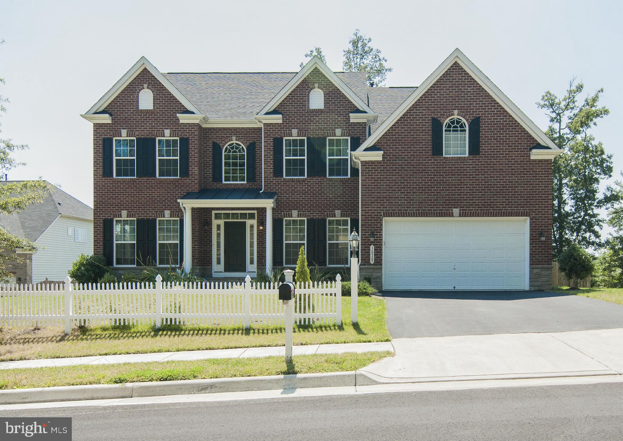 POWELLS LANDING - Residential