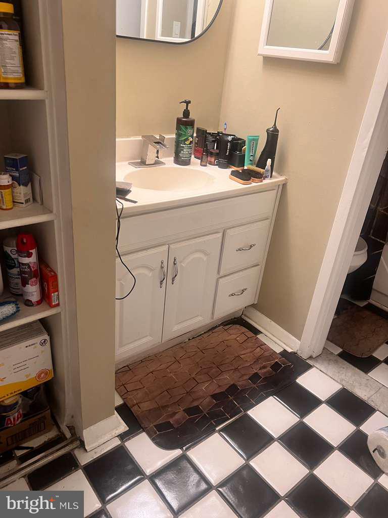 PRESIDENTIAL TOWERS - Residential