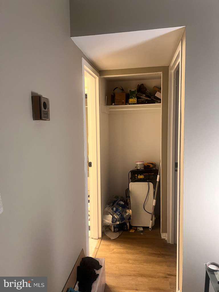 PRESIDENTIAL TOWERS - Residential