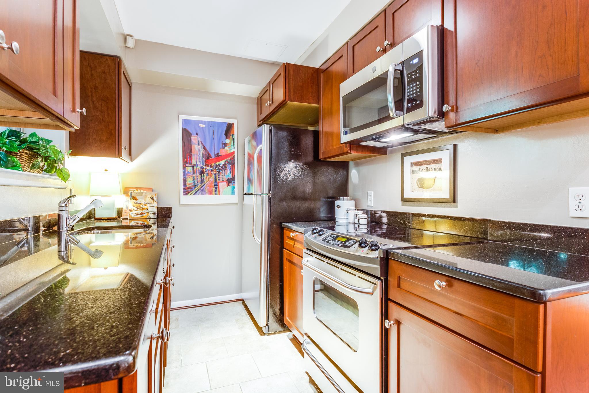 THE ARLINGTON - Residential