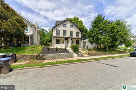 Townhouse For Sale - 1717 Willow Street<br/> NORRISTOWN, PA 19401