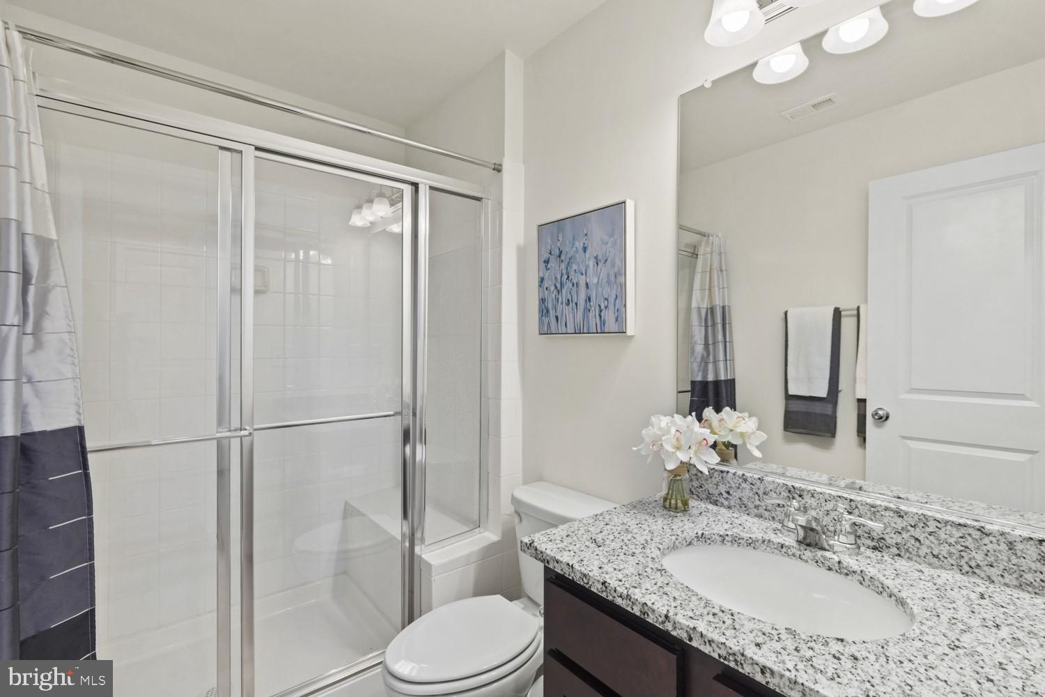 CAMBRIA SQUARE - Residential Lease