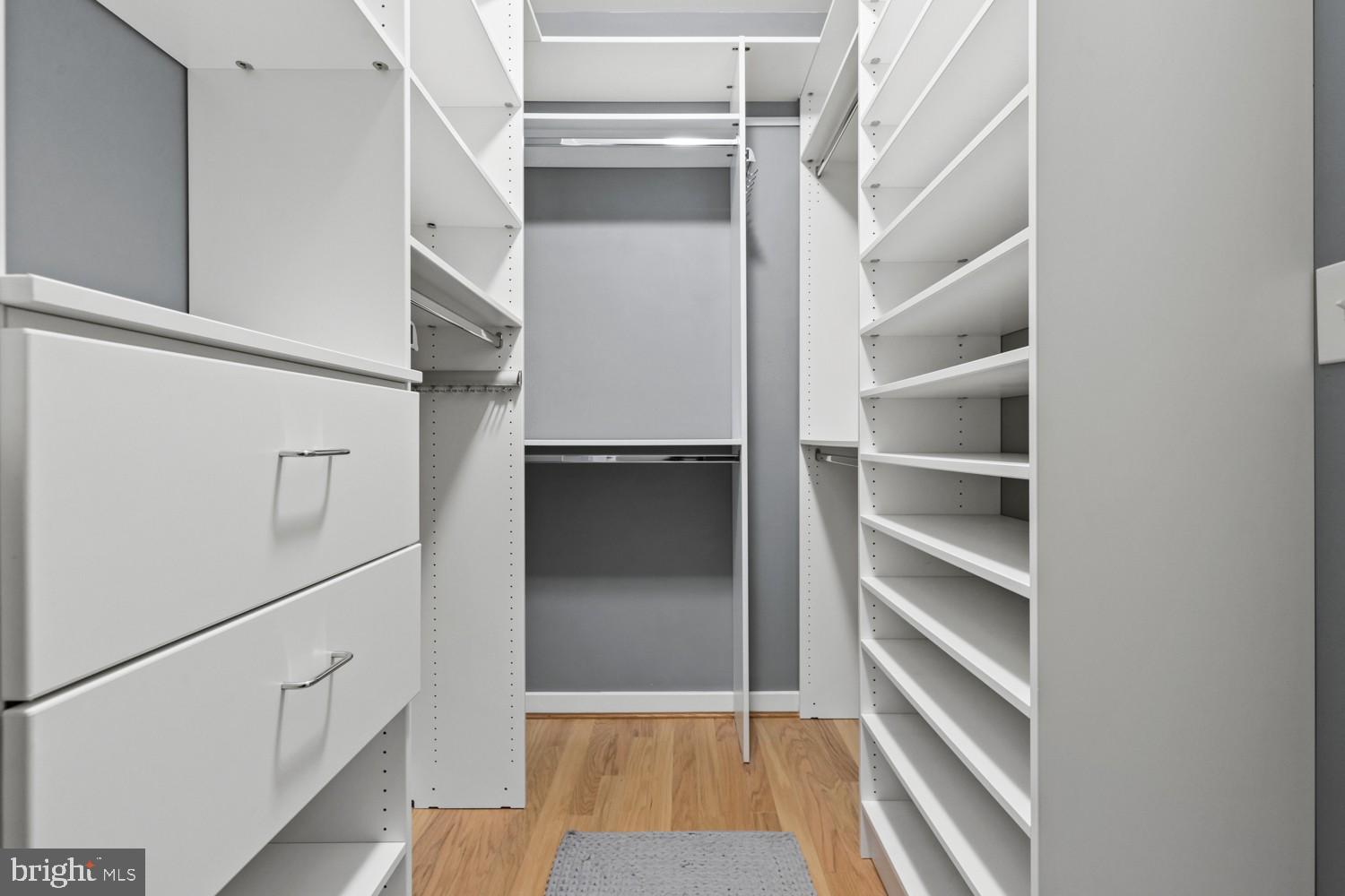 CAMBRIA SQUARE - Residential Lease