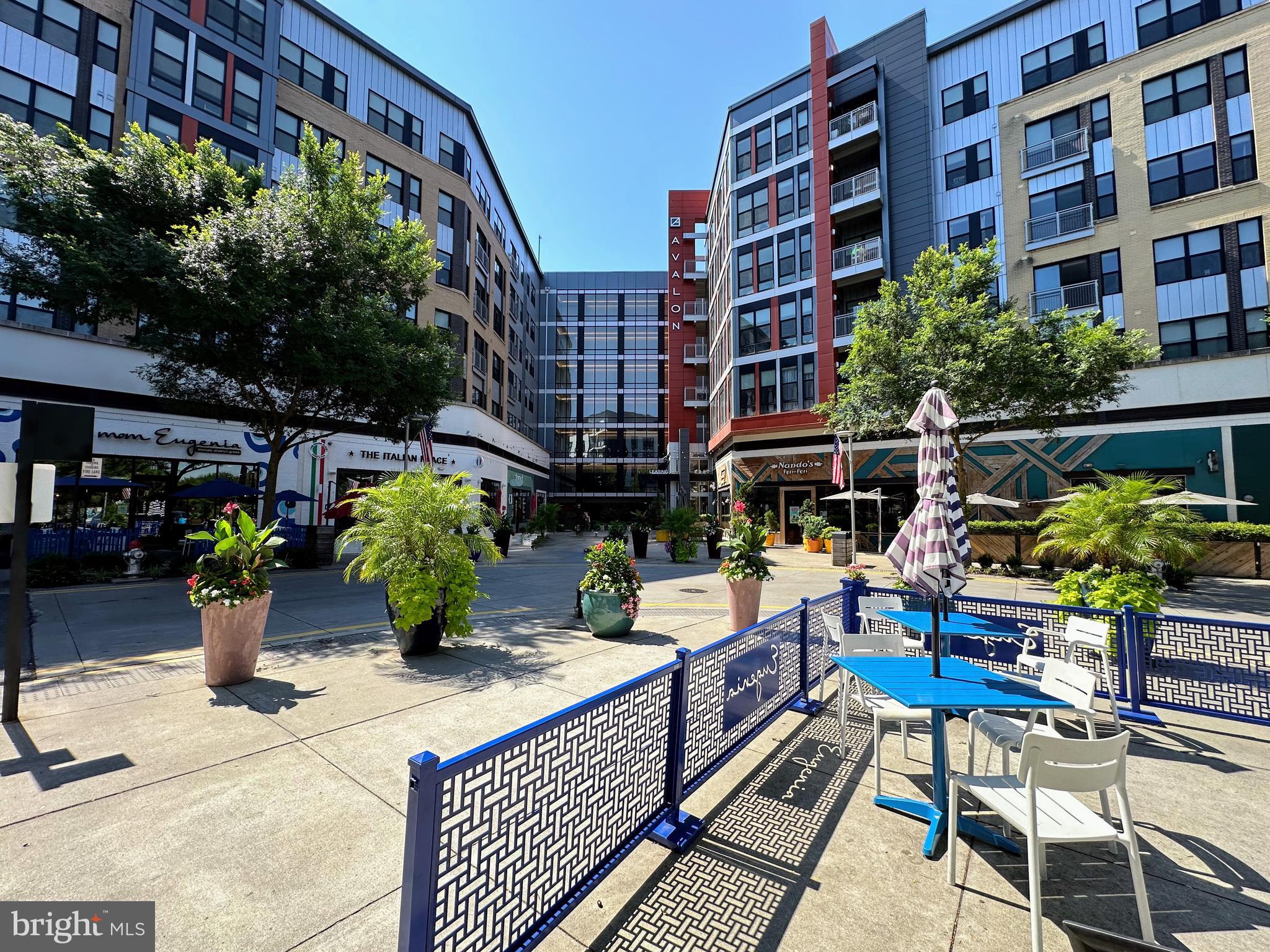 MOSAIC AT MERRIFIELD - Residential