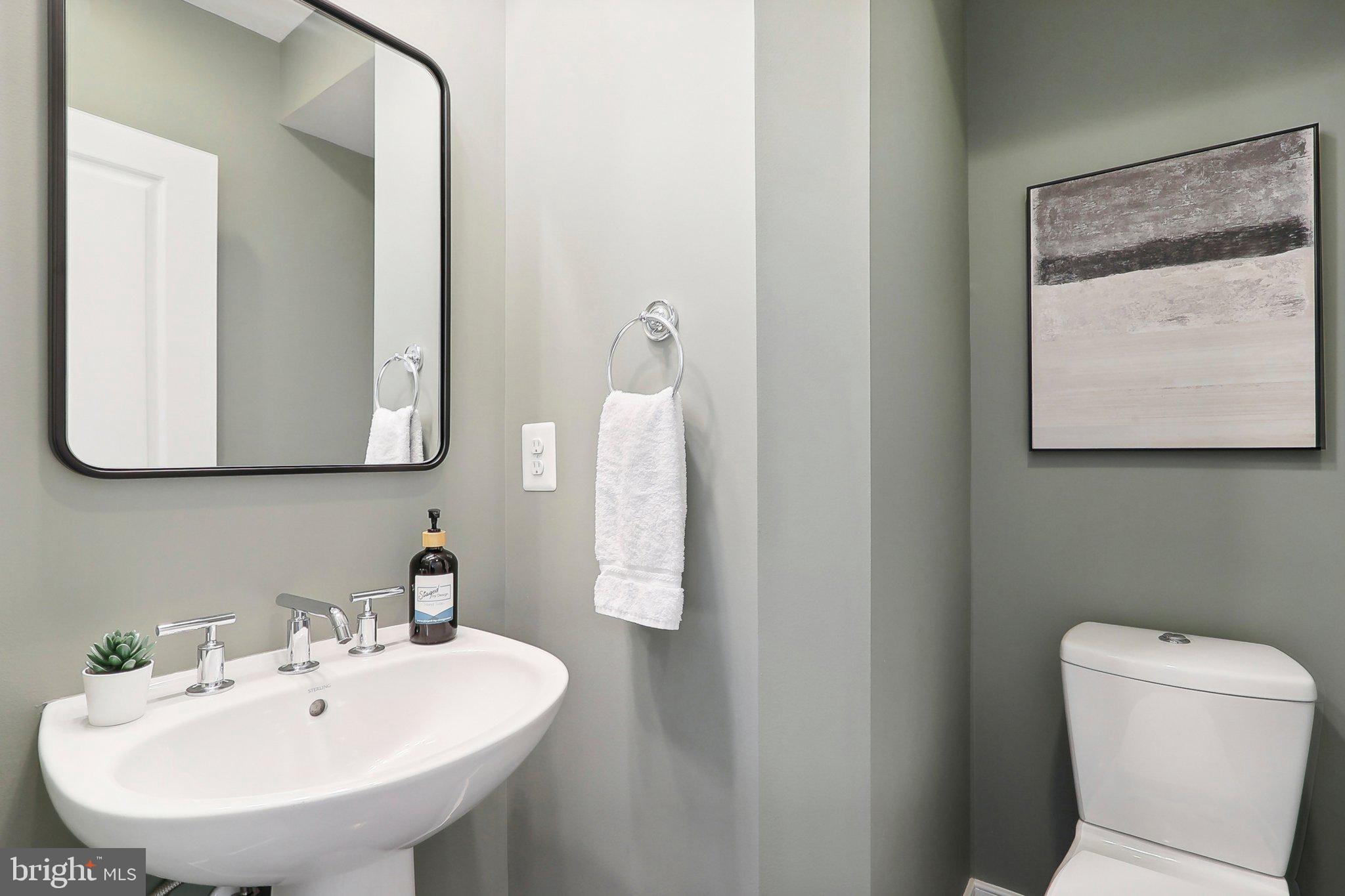 MOSAIC AT MERRIFIELD - Residential